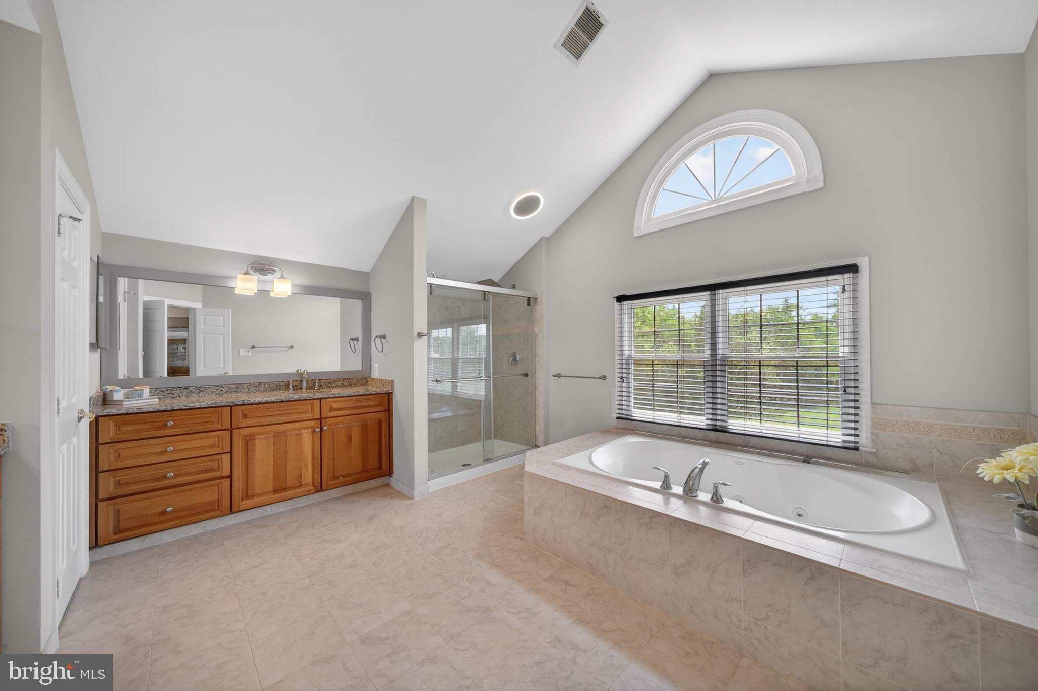 LONG MEADOW HAMLET - Residential