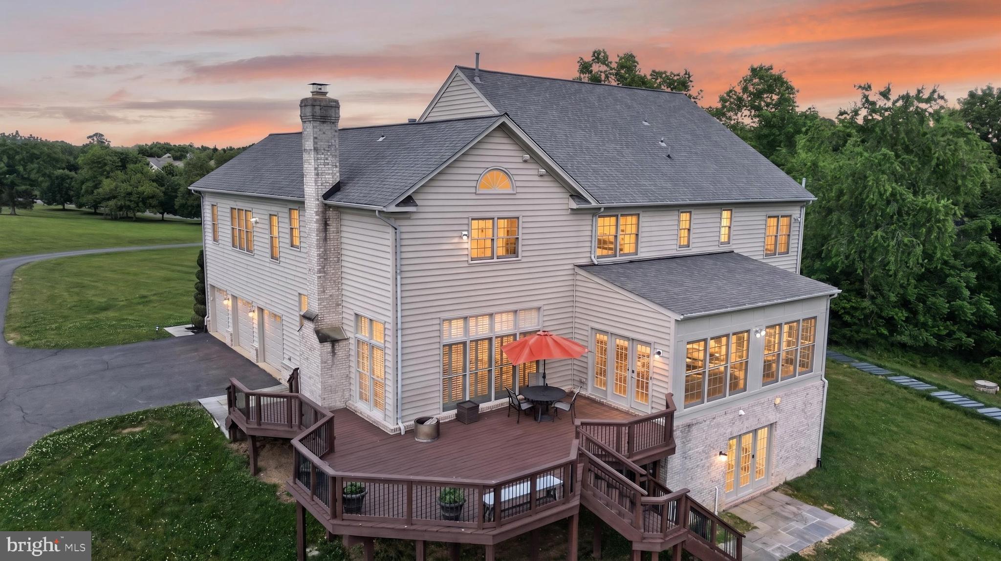 LONG MEADOW HAMLET - Residential