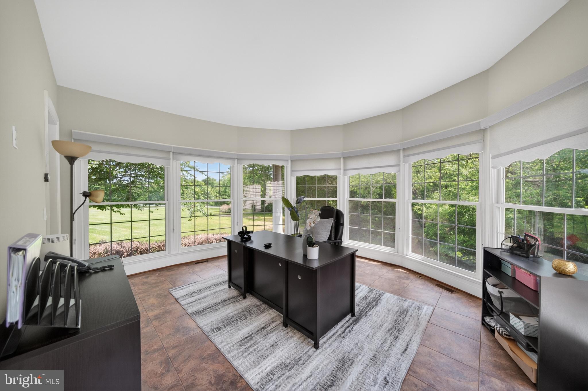 LONG MEADOW HAMLET - Residential
