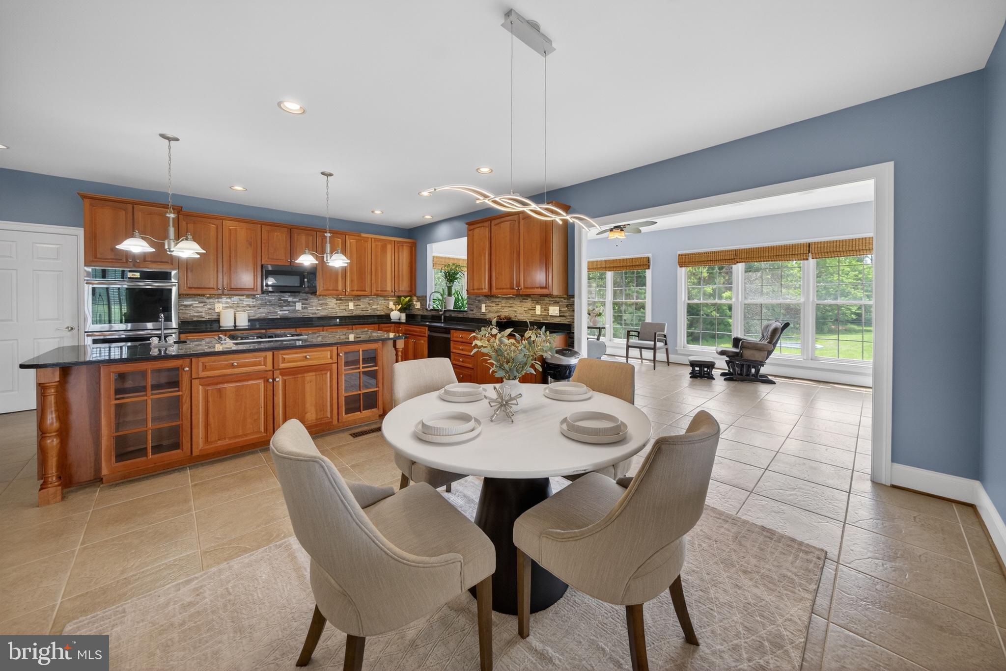 LONG MEADOW HAMLET - Residential