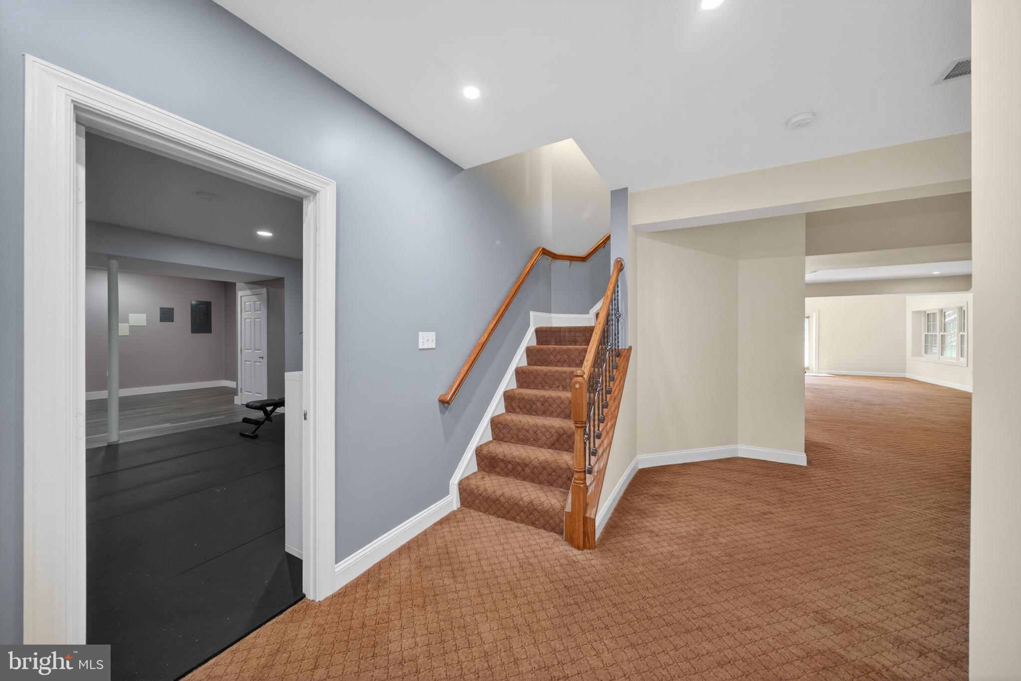 LONG MEADOW HAMLET - Residential