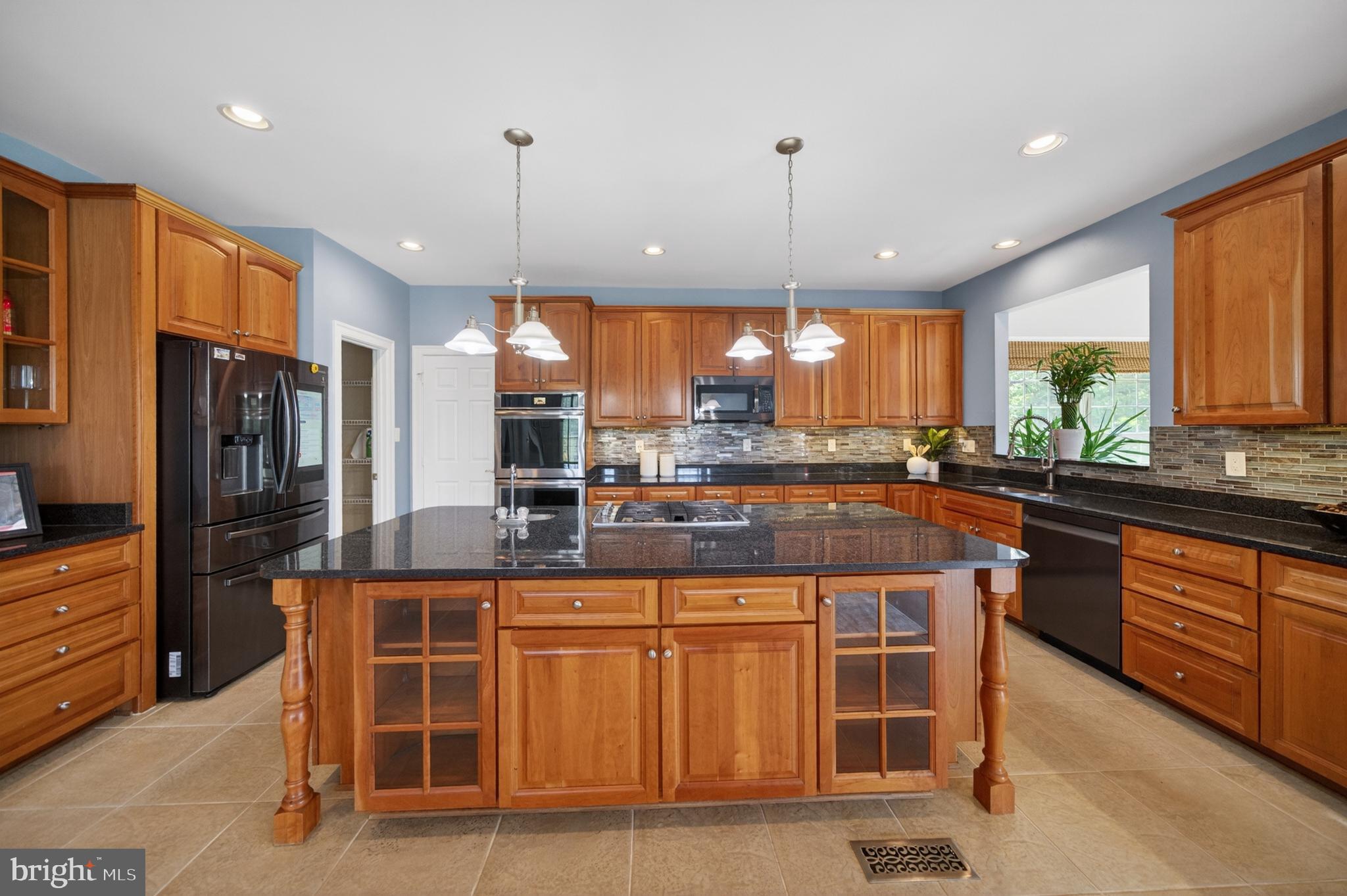 LONG MEADOW HAMLET - Residential
