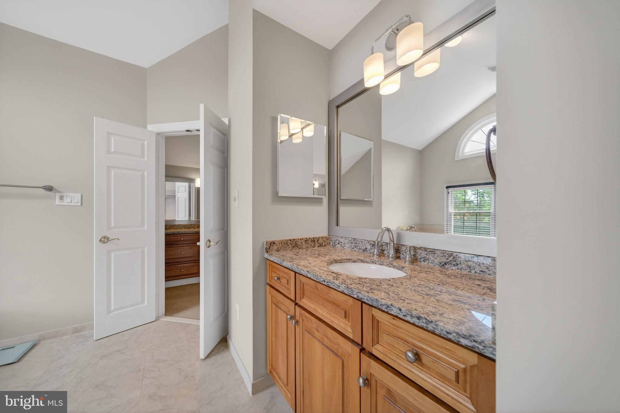 LONG MEADOW HAMLET - Residential