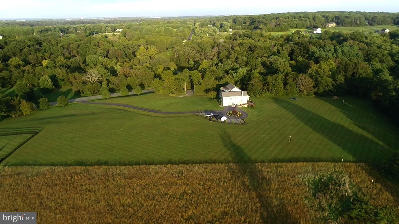 LONG MEADOW HAMLET - Residential