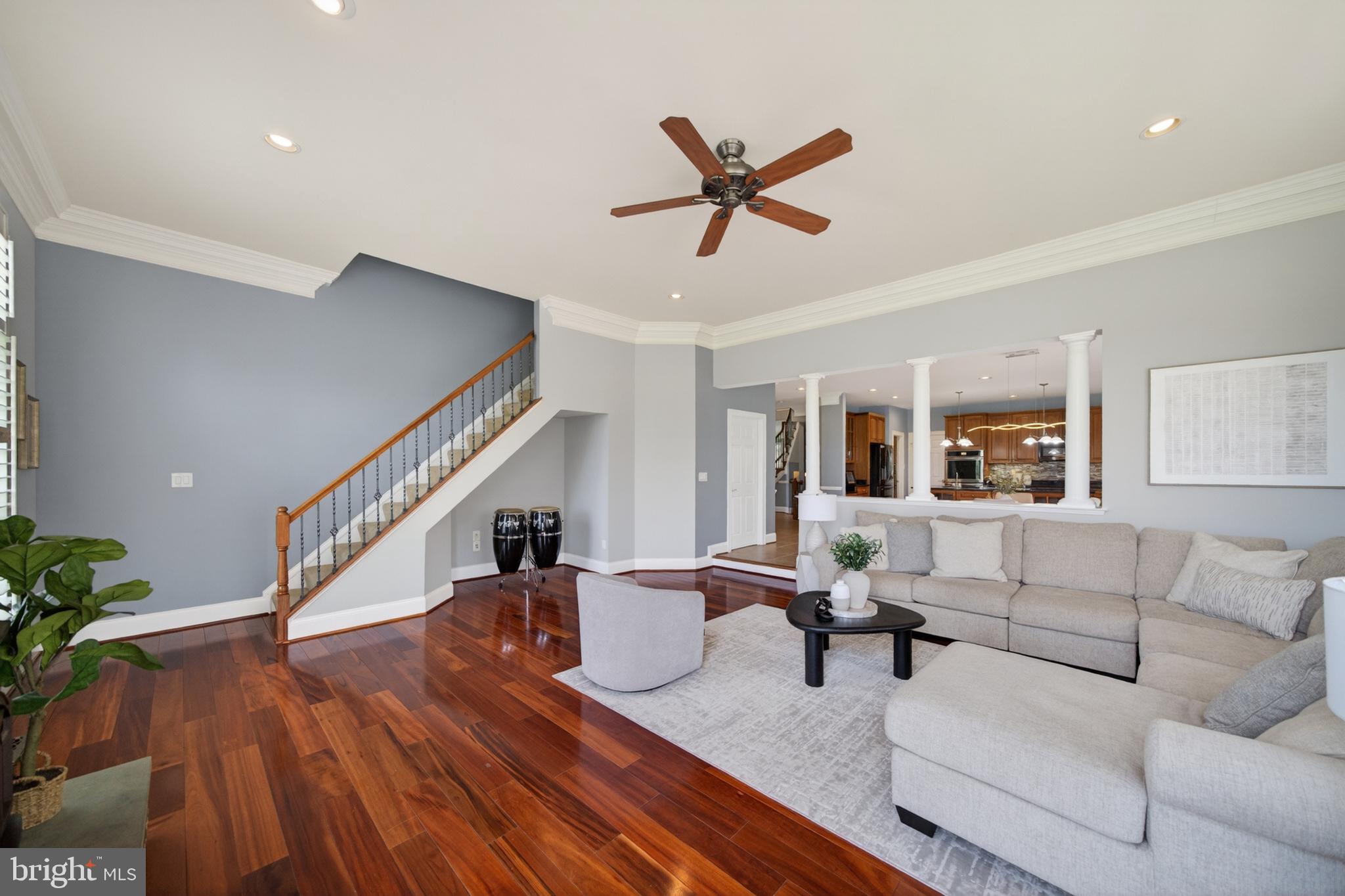 LONG MEADOW HAMLET - Residential