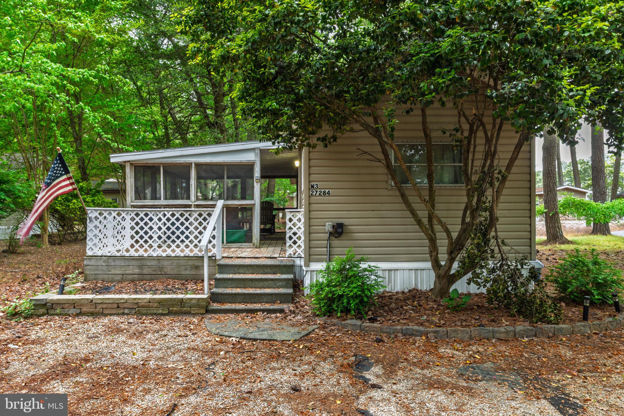 WHITE HOUSE BEACH - Residential