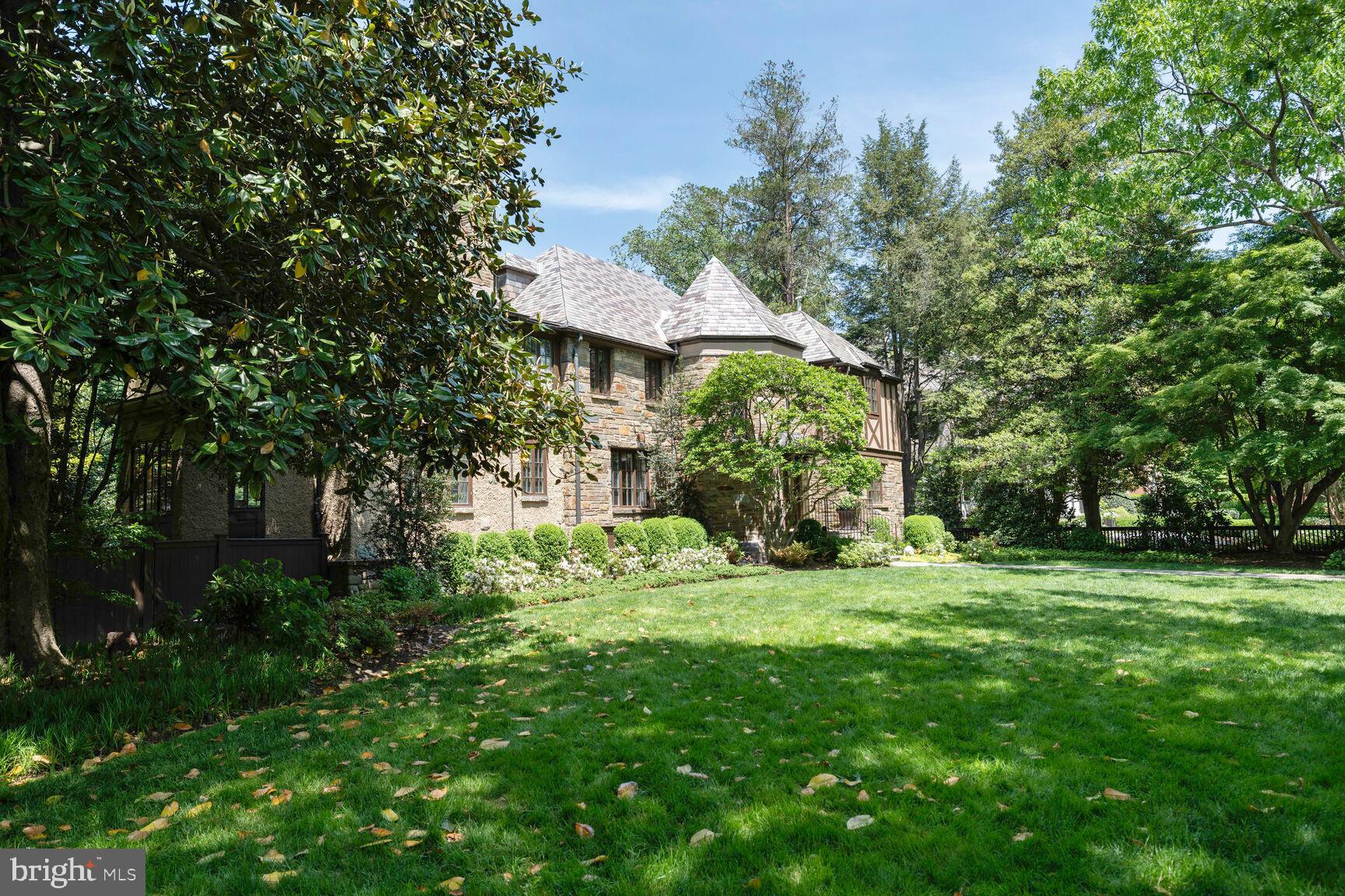 SPRING VALLEY - Residential