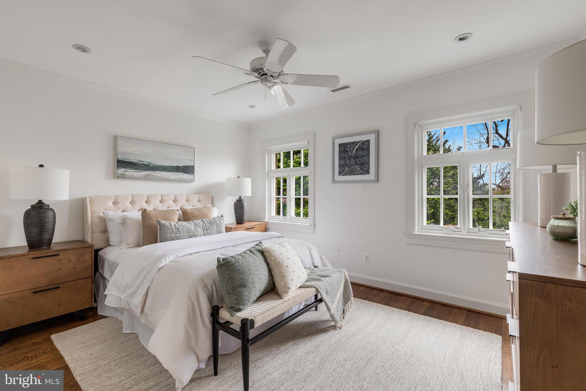 SPRING VALLEY - Residential