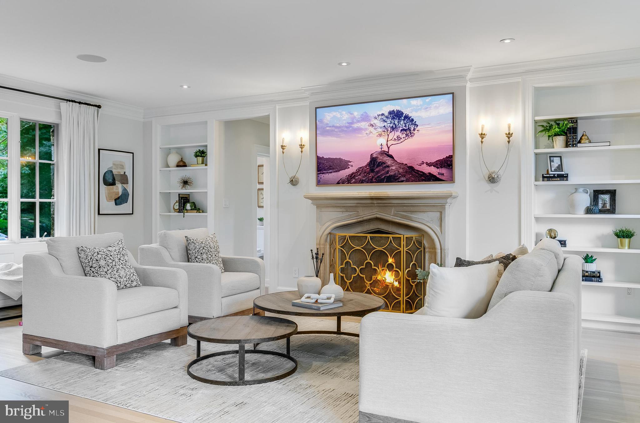 SPRING VALLEY - Residential