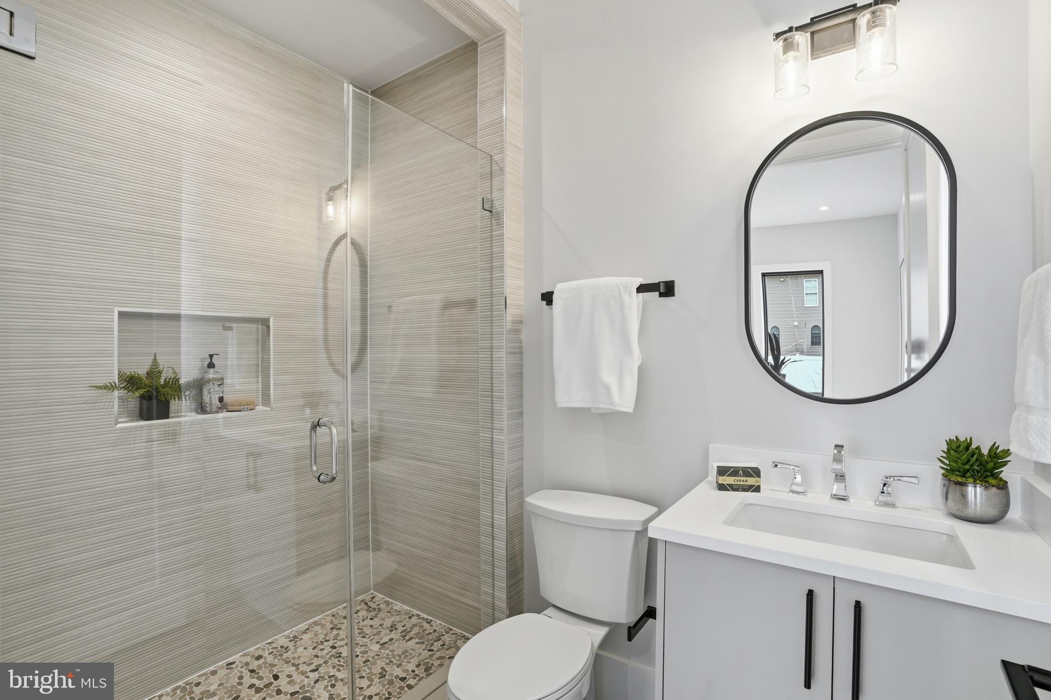 PIMMIT HILLS - Residential