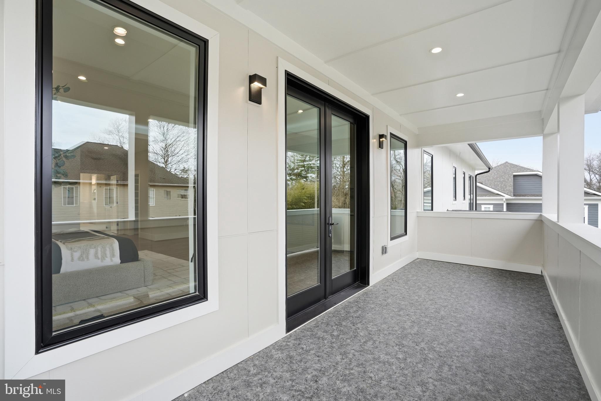 PIMMIT HILLS - Residential