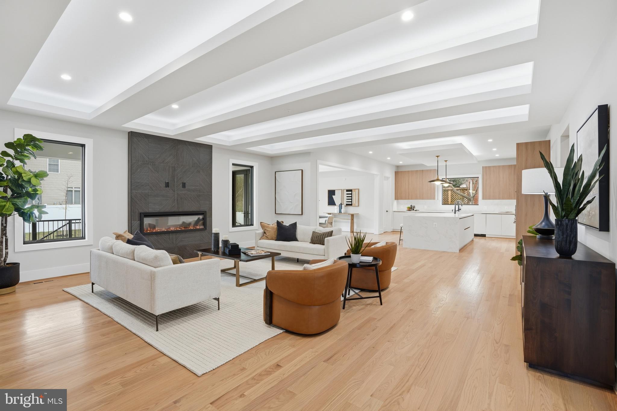 PIMMIT HILLS - Residential