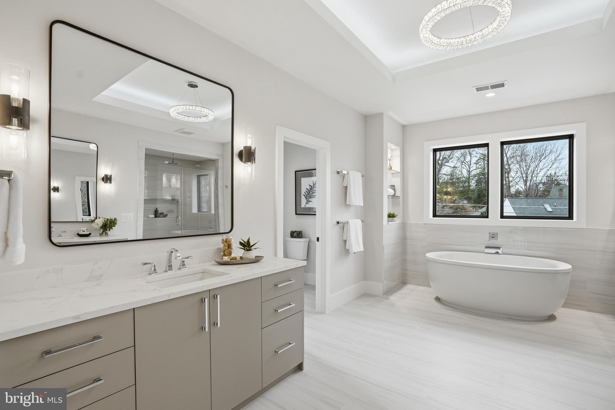 PIMMIT HILLS - Residential