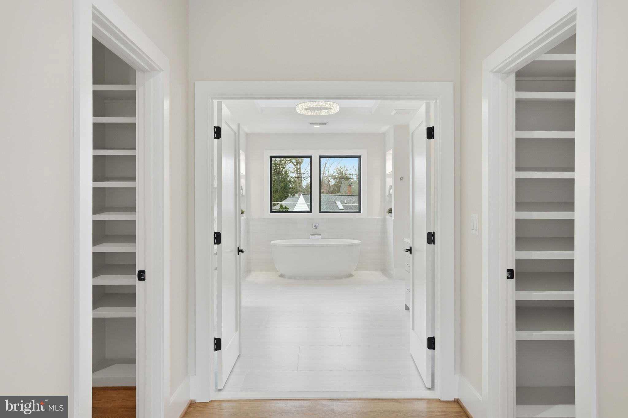 PIMMIT HILLS - Residential