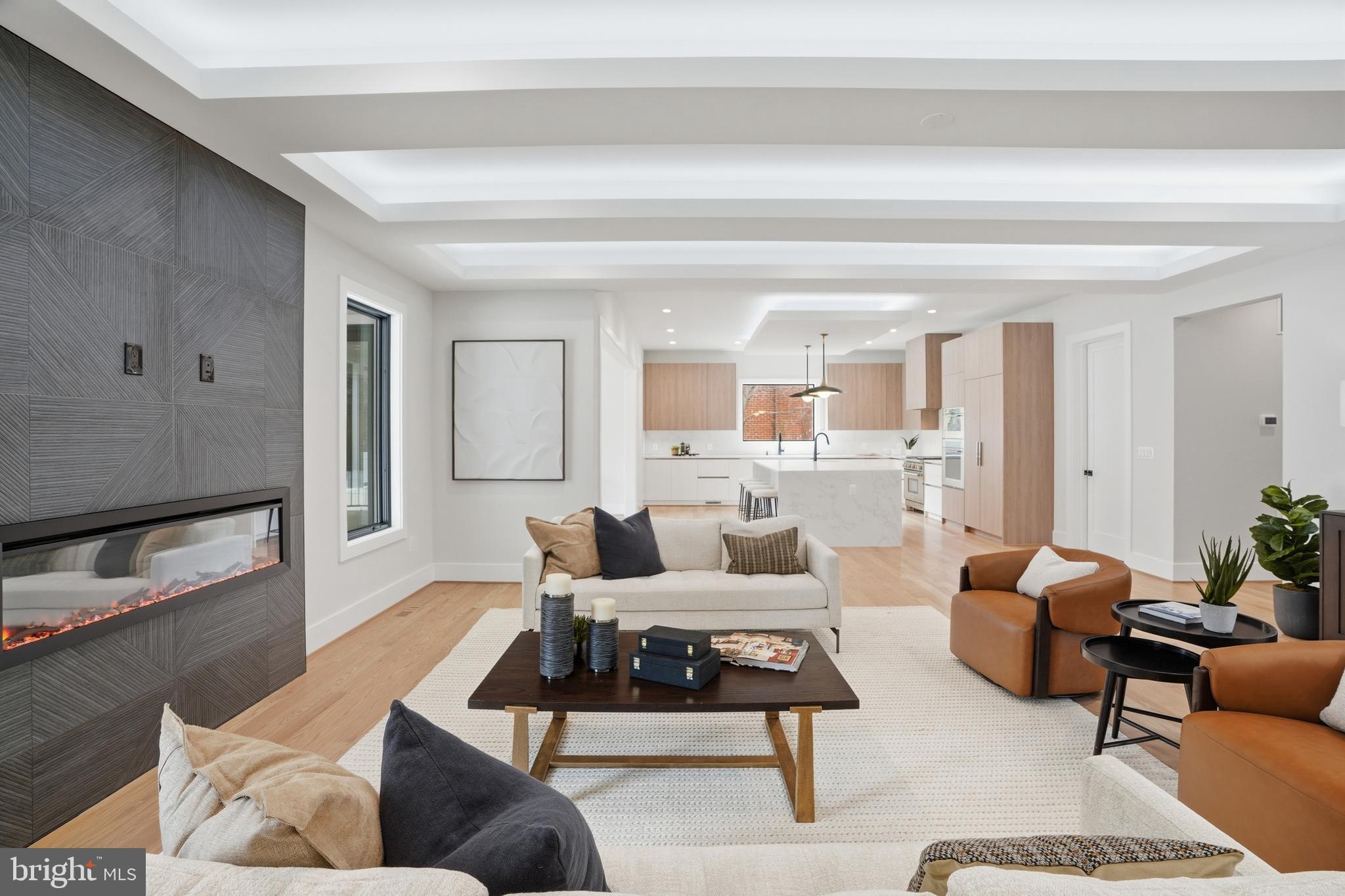 PIMMIT HILLS - Residential
