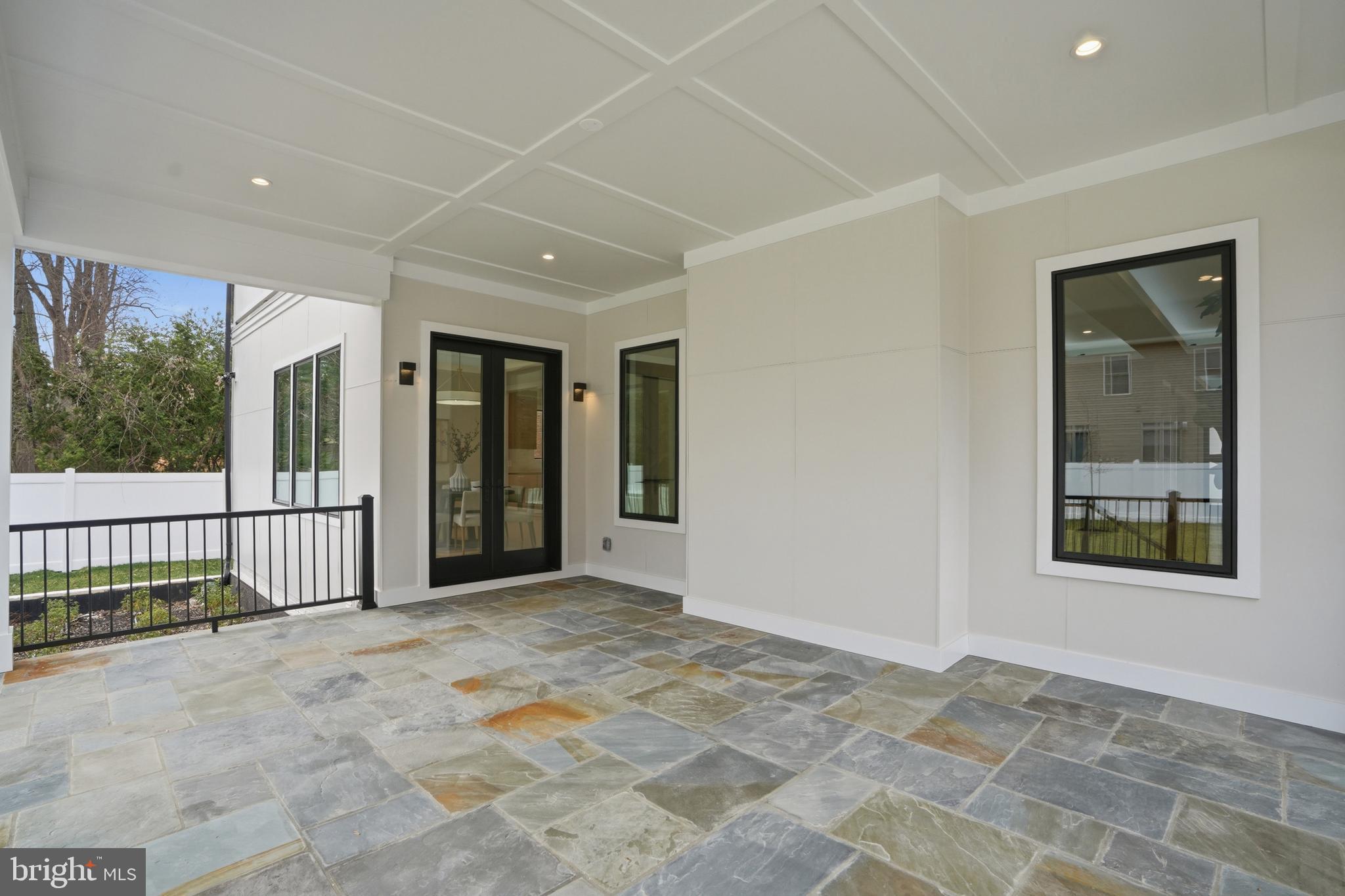 PIMMIT HILLS - Residential