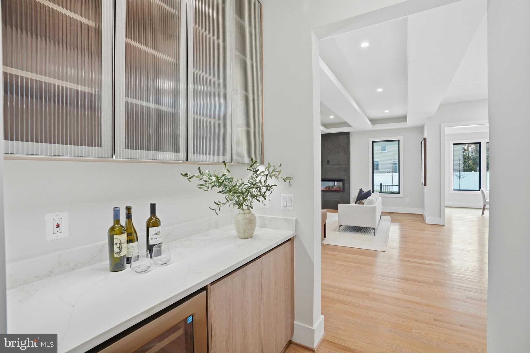 PIMMIT HILLS - Residential