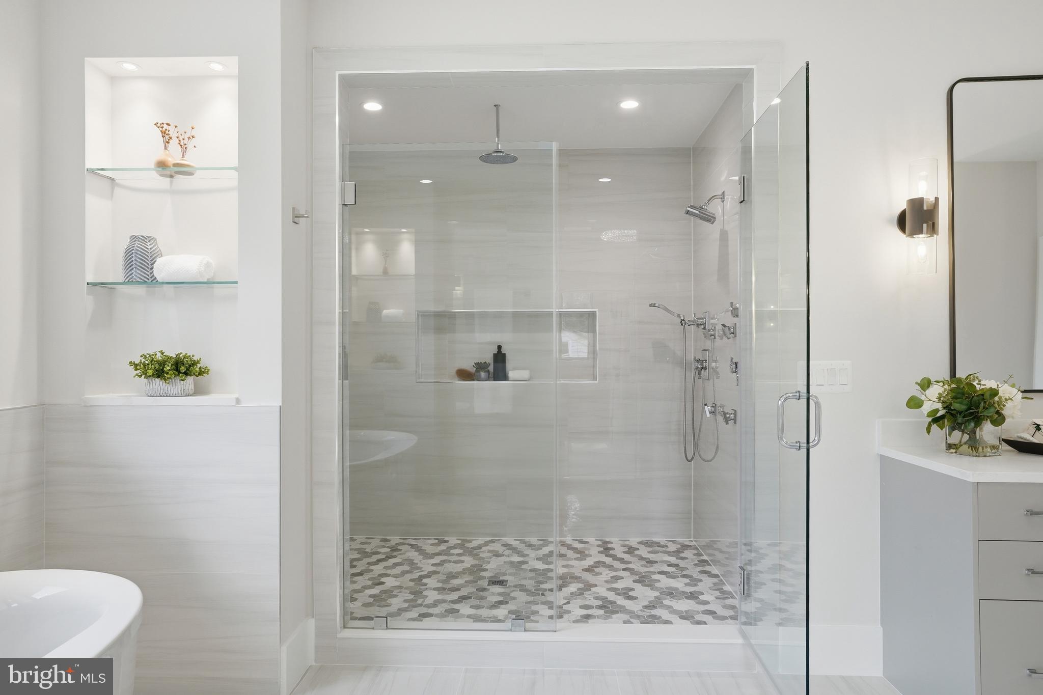 PIMMIT HILLS - Residential