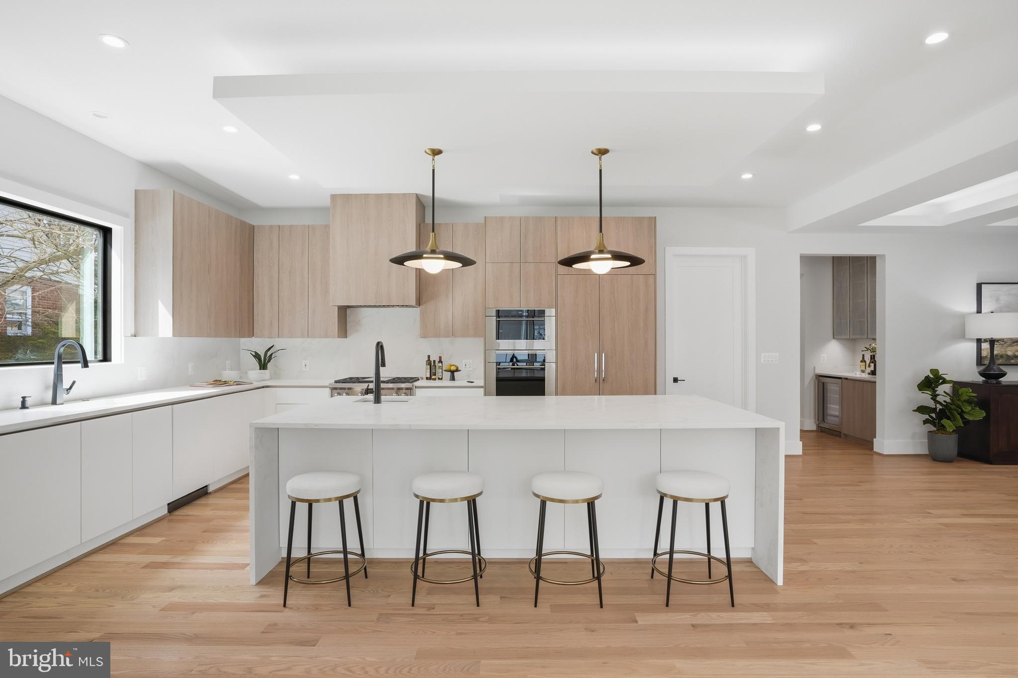 PIMMIT HILLS - Residential