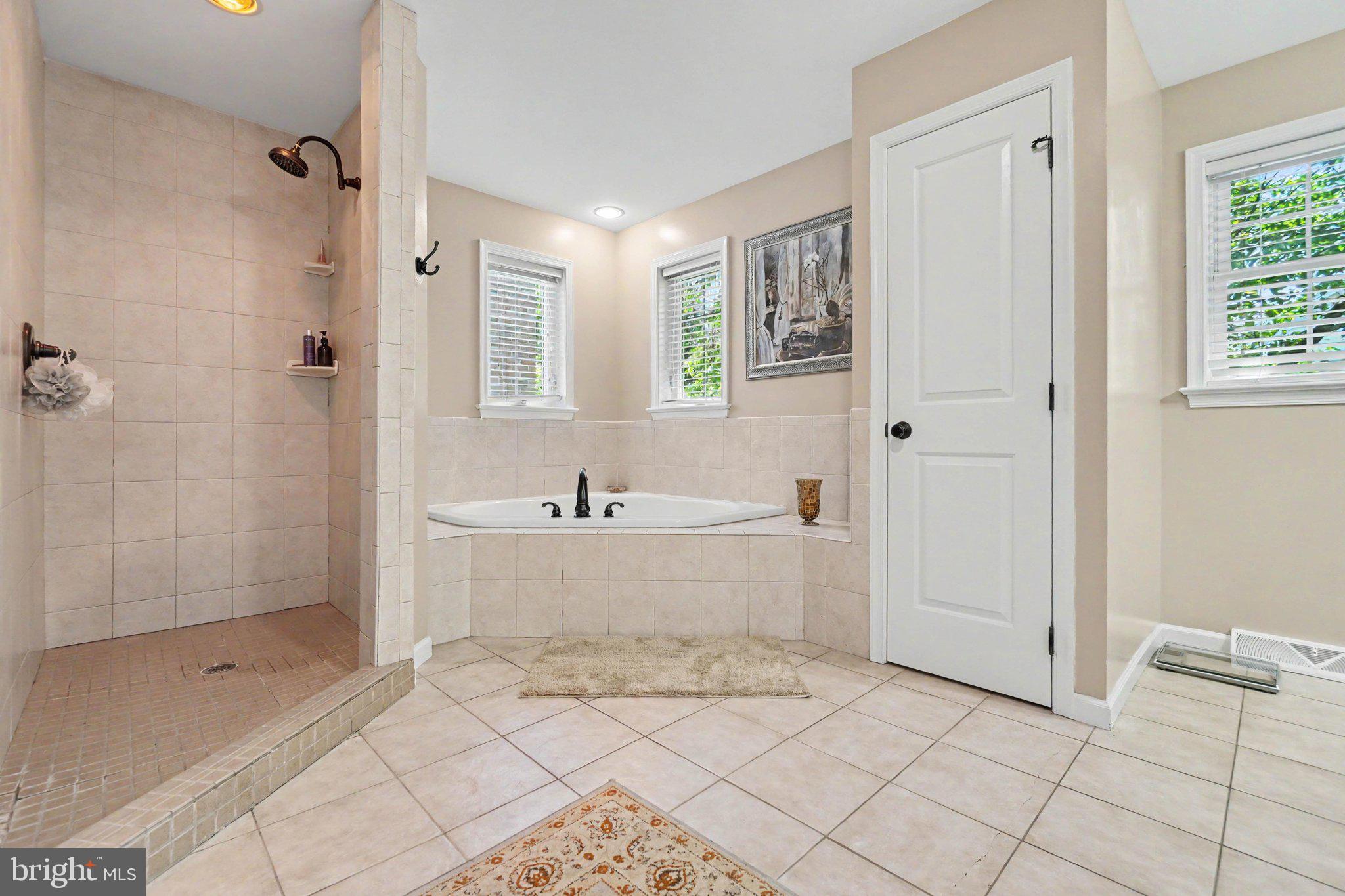 ANNVILLE HISTORIC DIST. - Residential