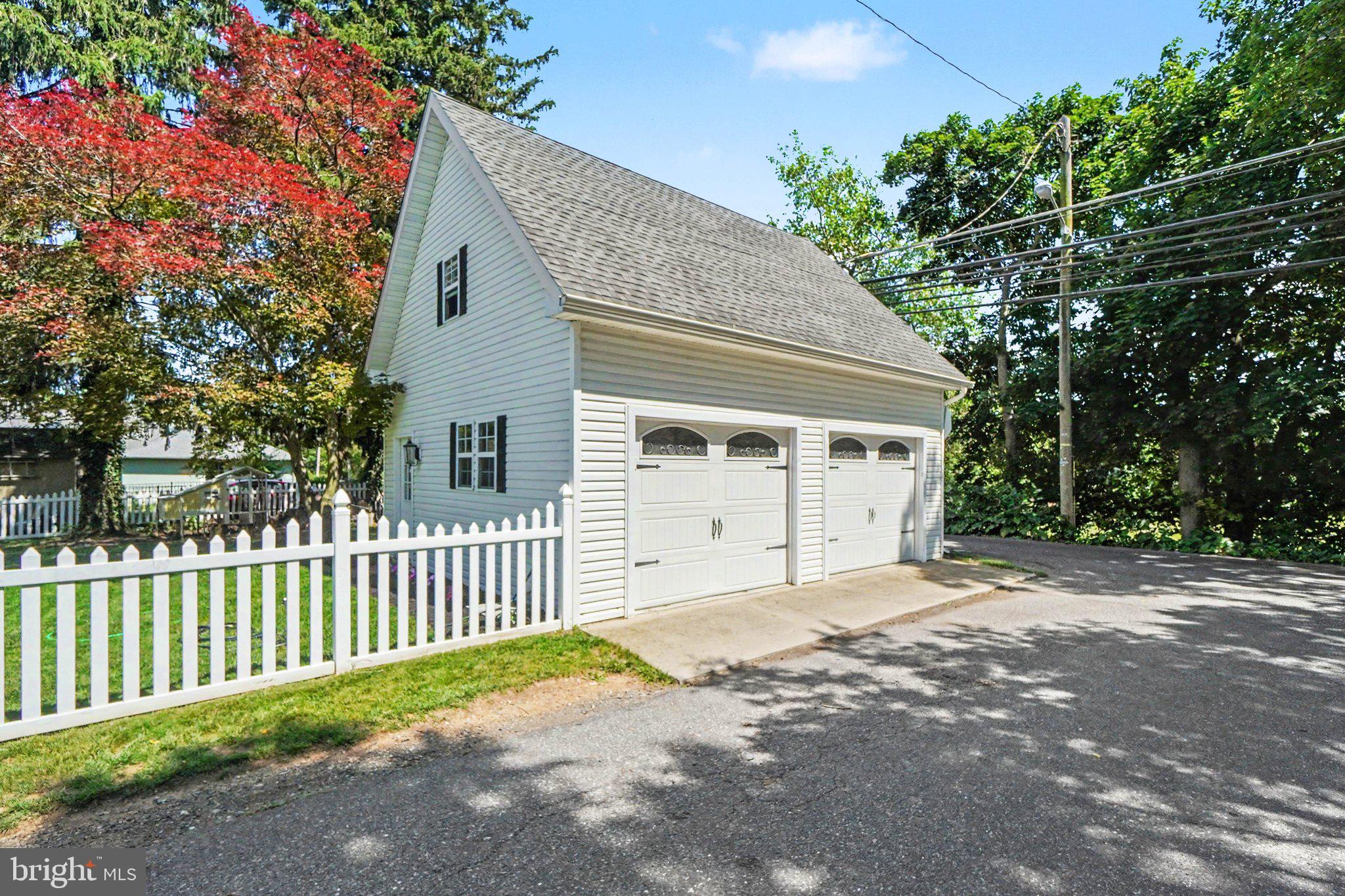 ANNVILLE HISTORIC DIST. - Residential