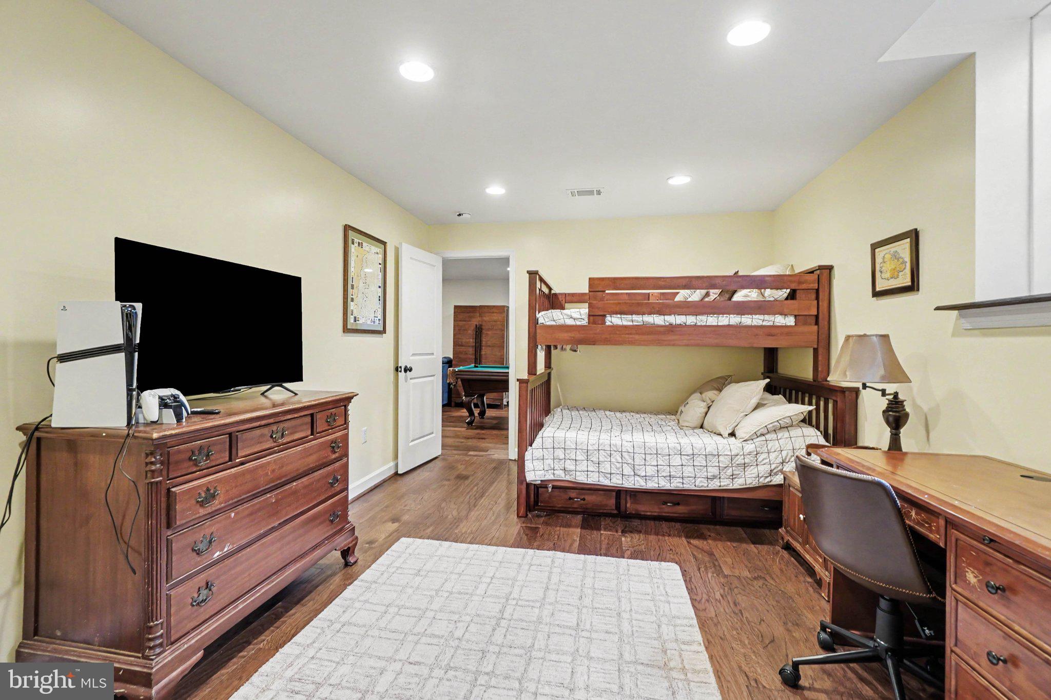 ANNVILLE HISTORIC DIST. - Residential