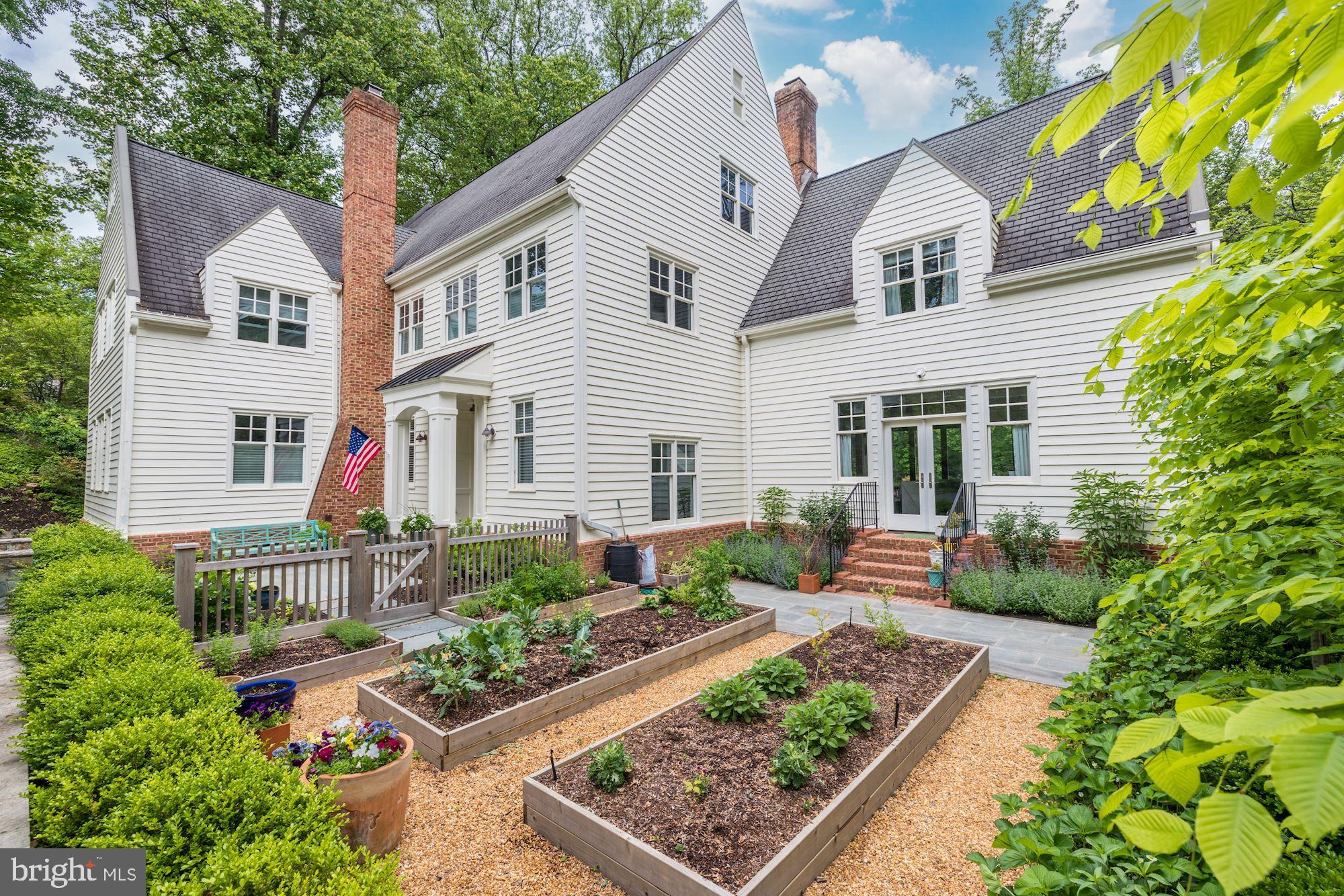 FRANKLIN PARK - Residential