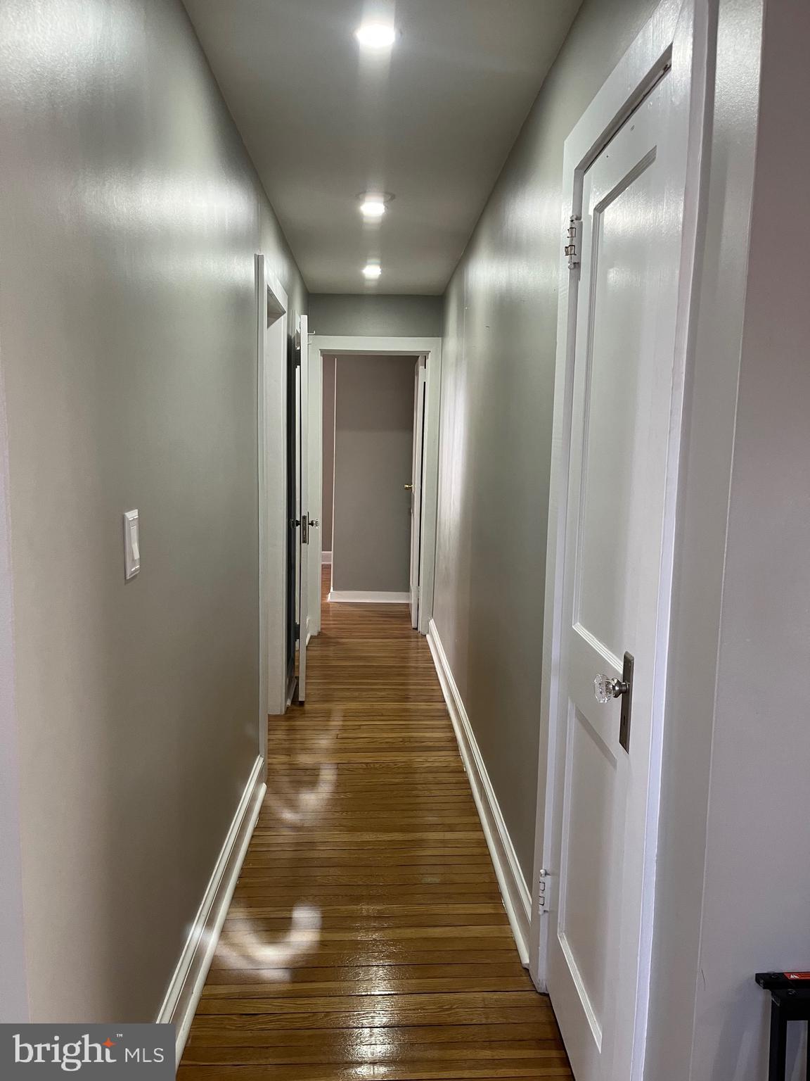 FOREST HILLS - Residential