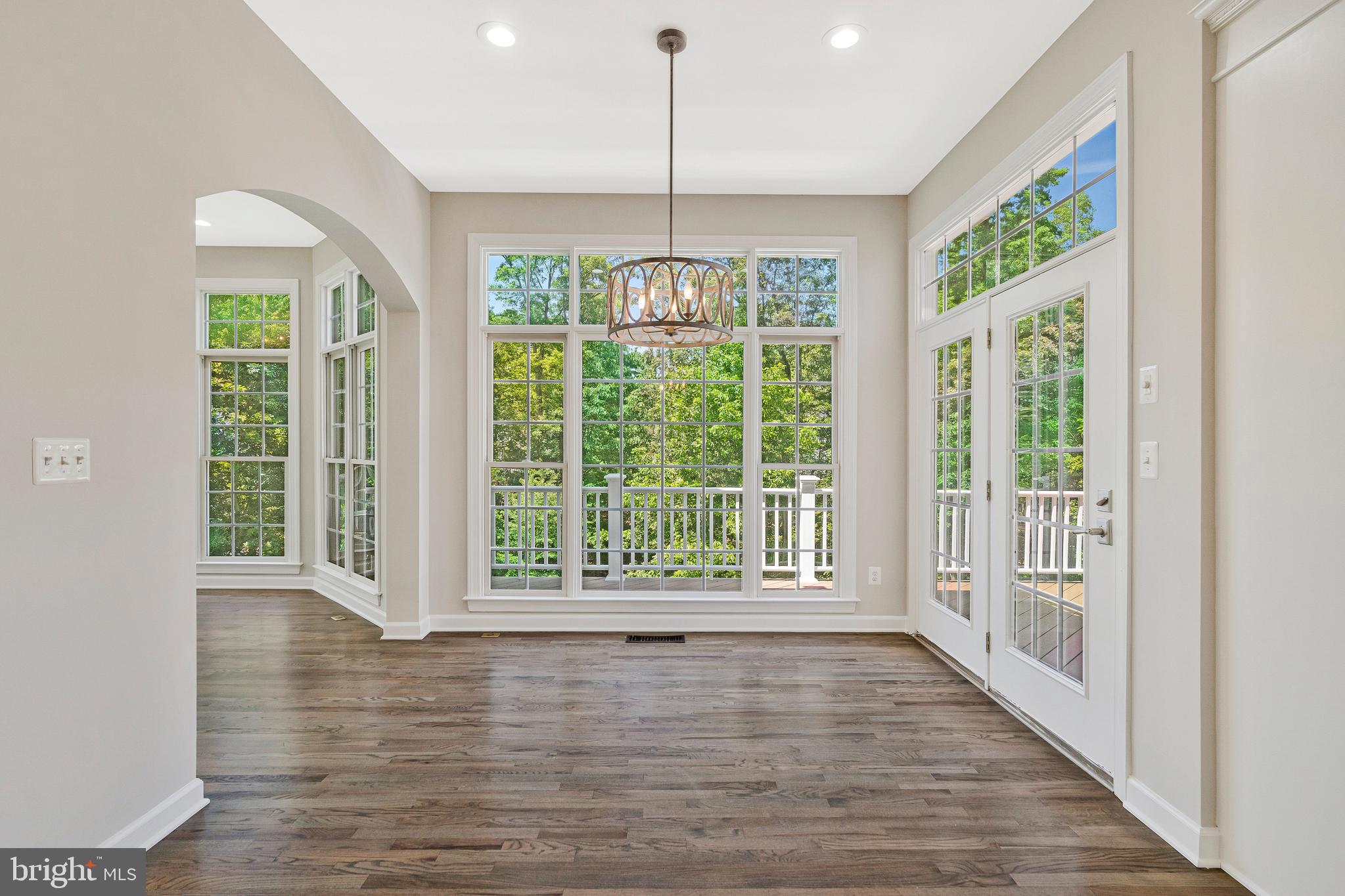 LANSDOWNE ON THE POTOMAC - Residential