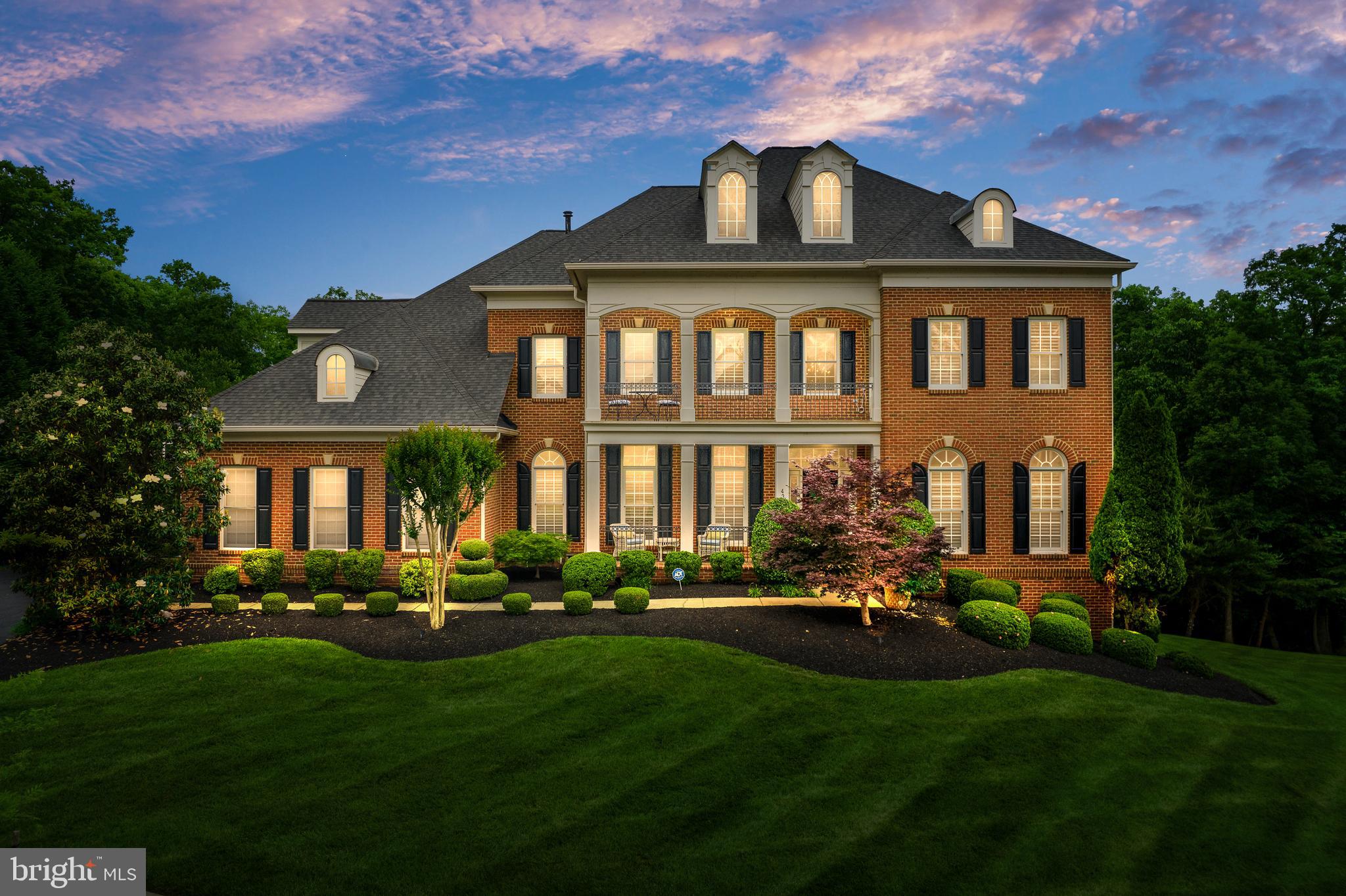 LANSDOWNE ON THE POTOMAC - Residential