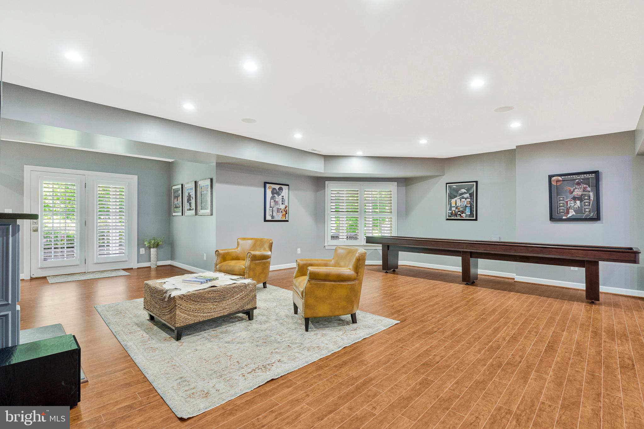 LANSDOWNE ON THE POTOMAC - Residential