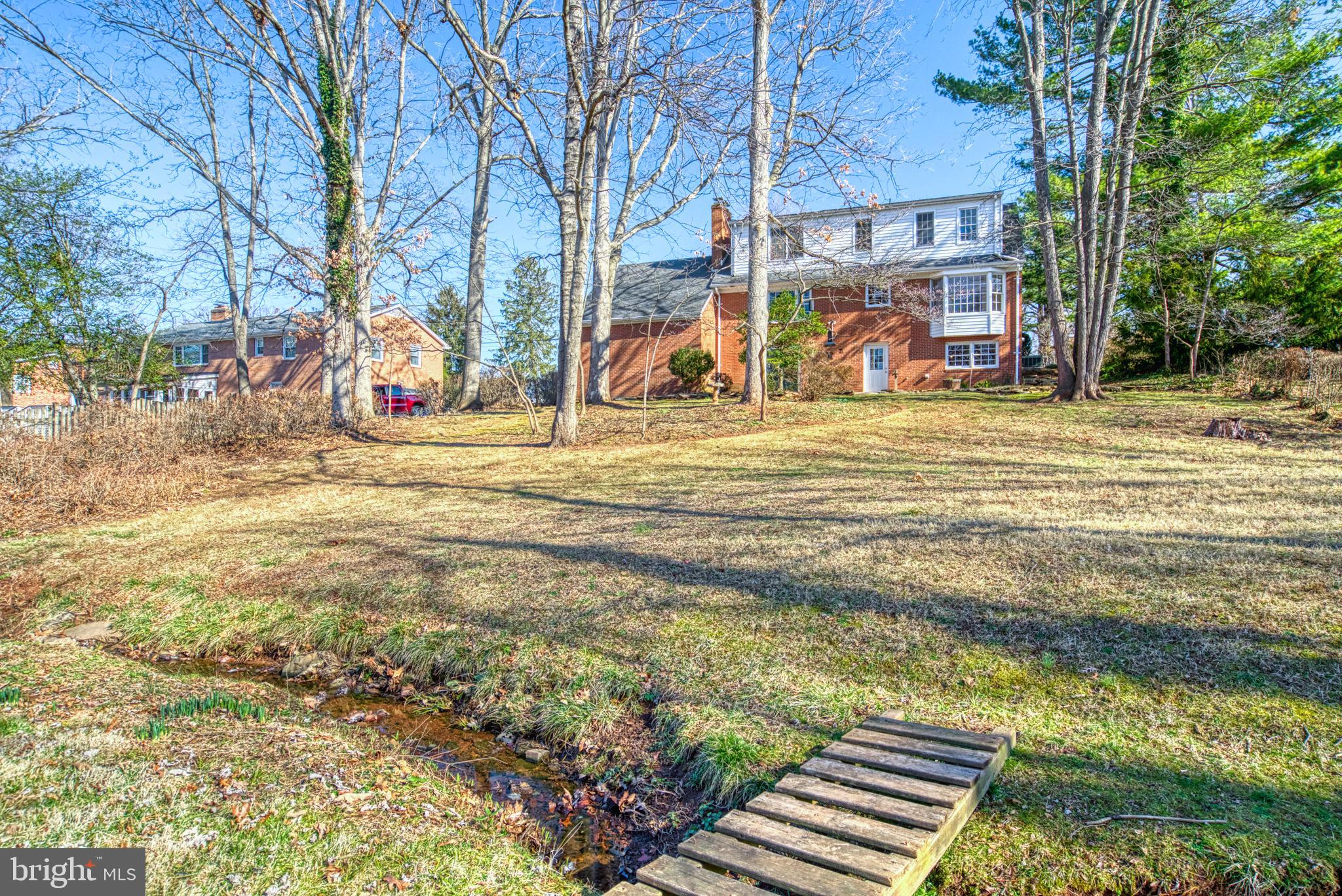 LIBERIA WOODS - Residential
