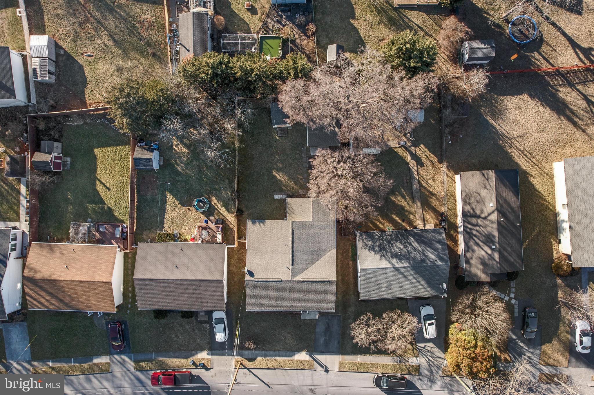 FOREST HILLS - Residential