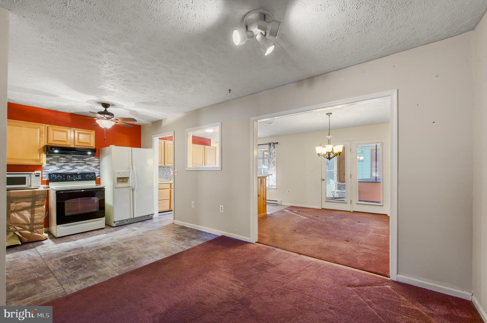 FOREST HILLS - Residential