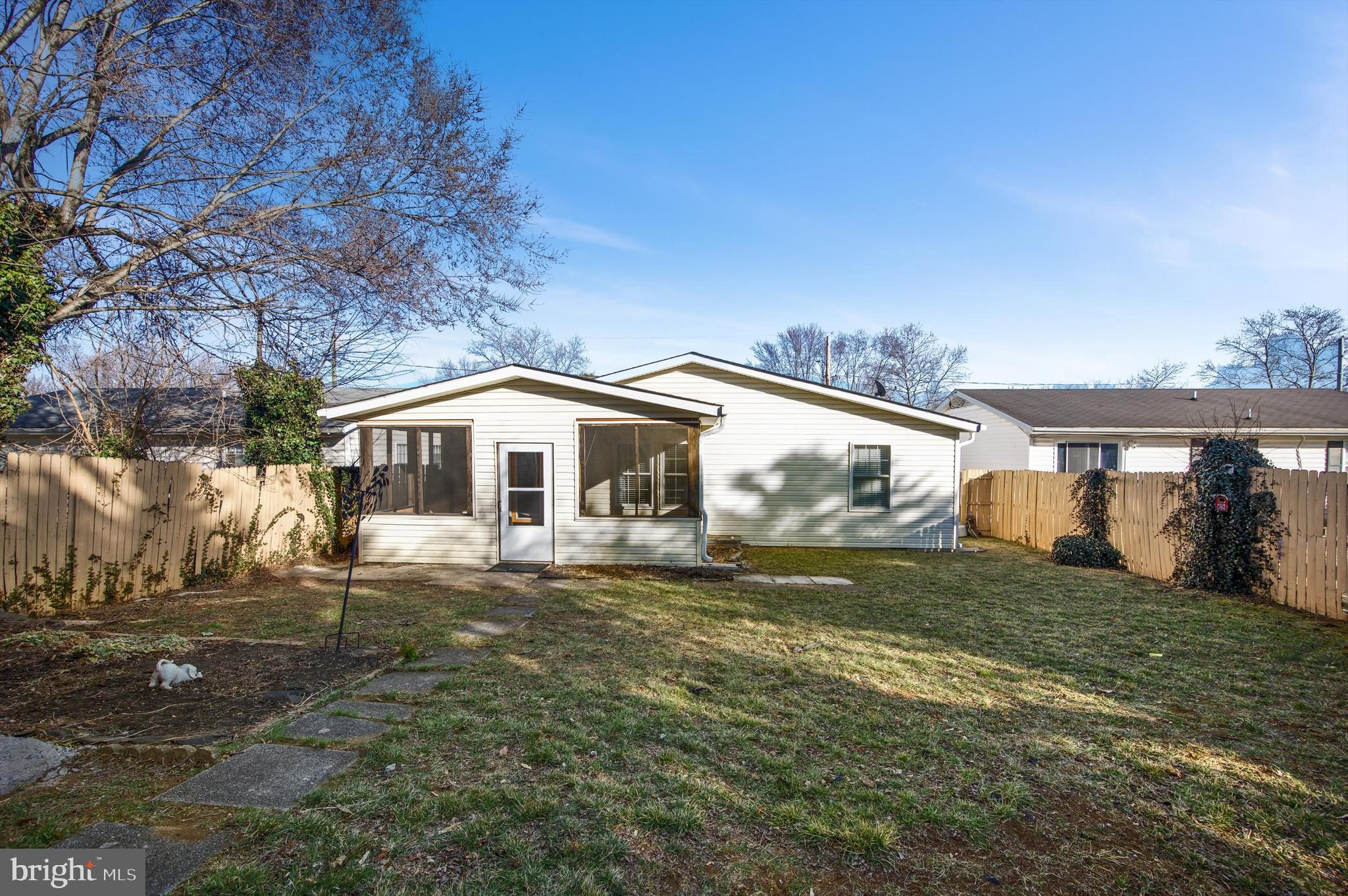 FOREST HILLS - Residential