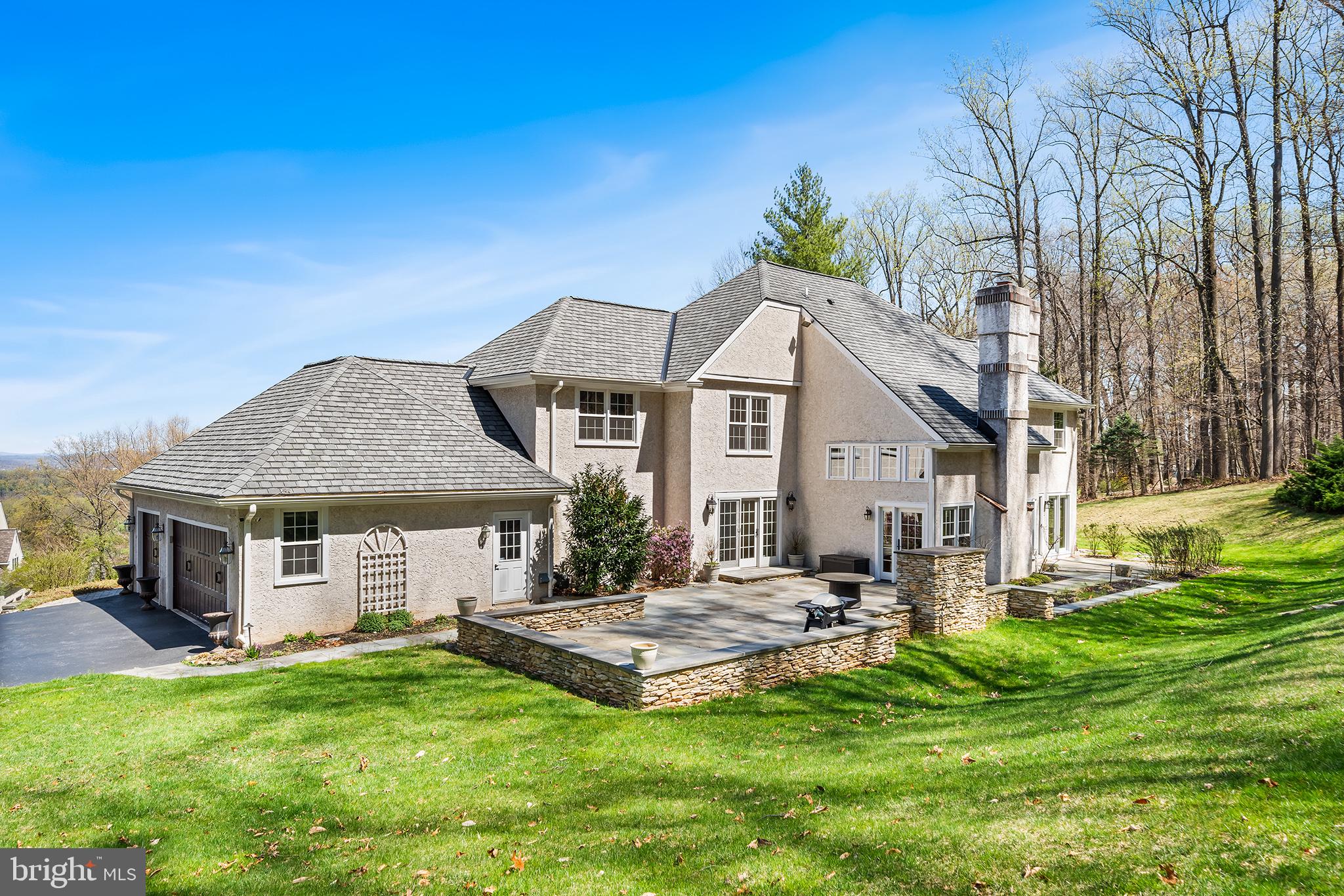 FREEDOMVIEW ESTATE - Residential