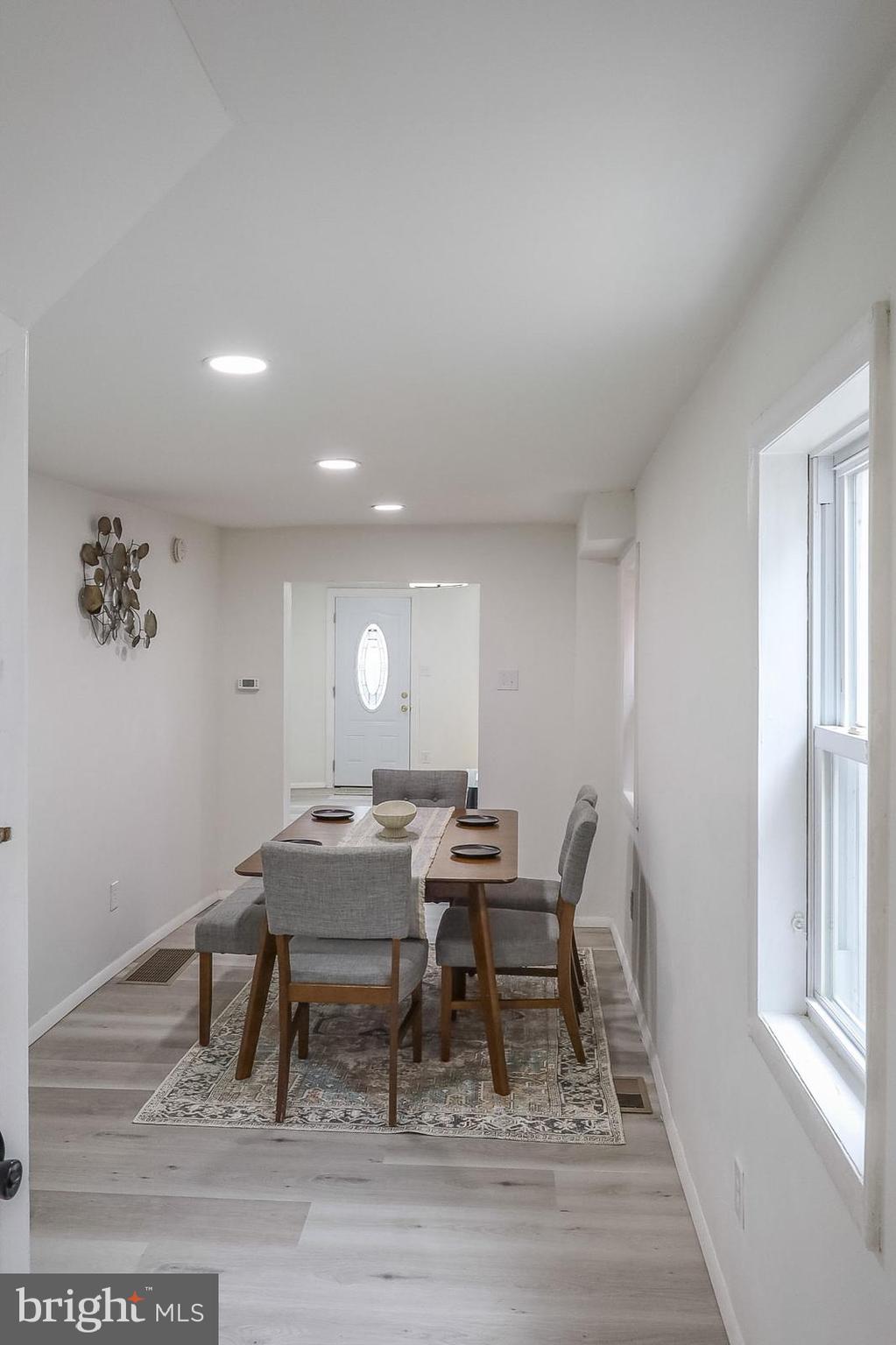 COLUMBIA - Residential