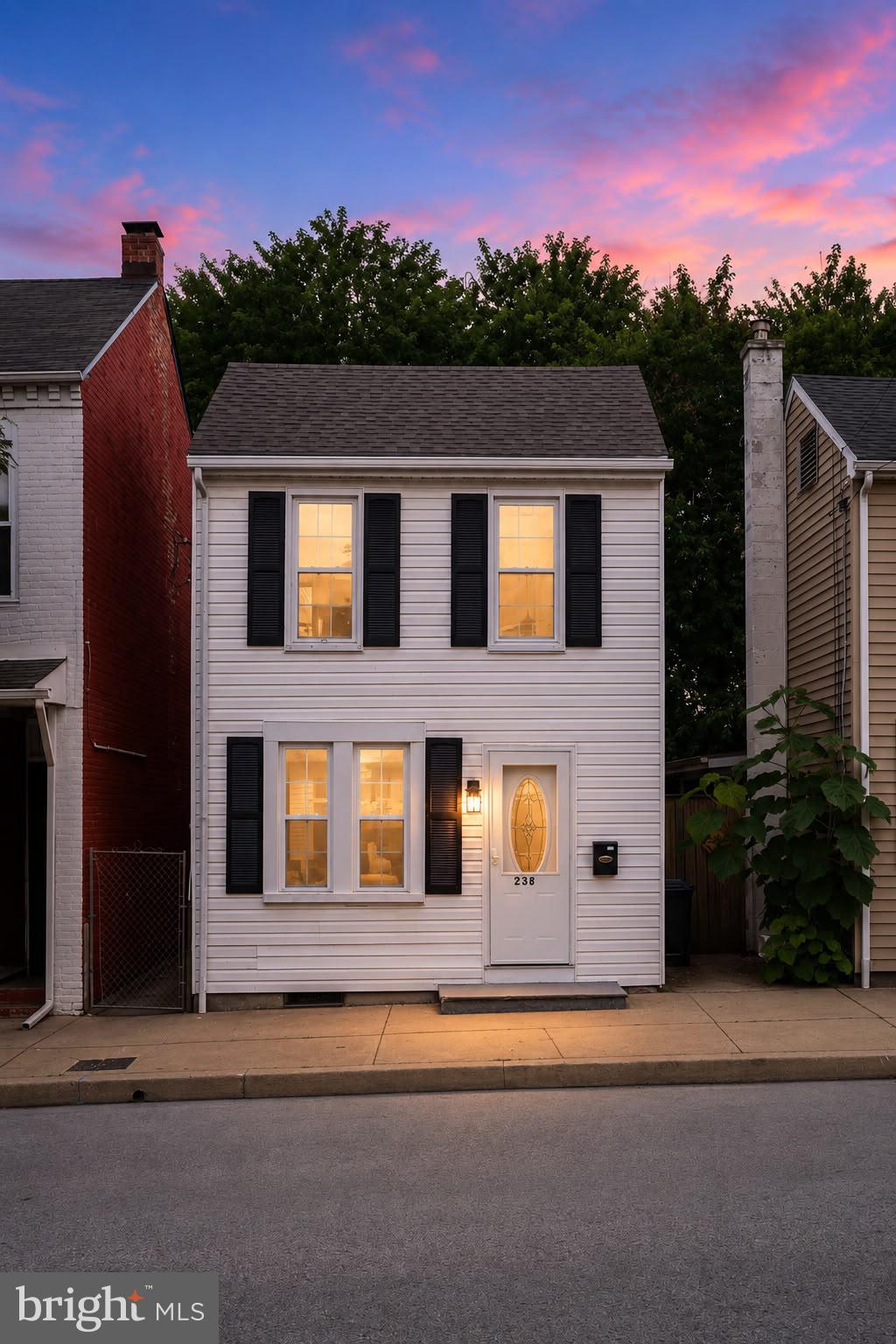 COLUMBIA - Residential