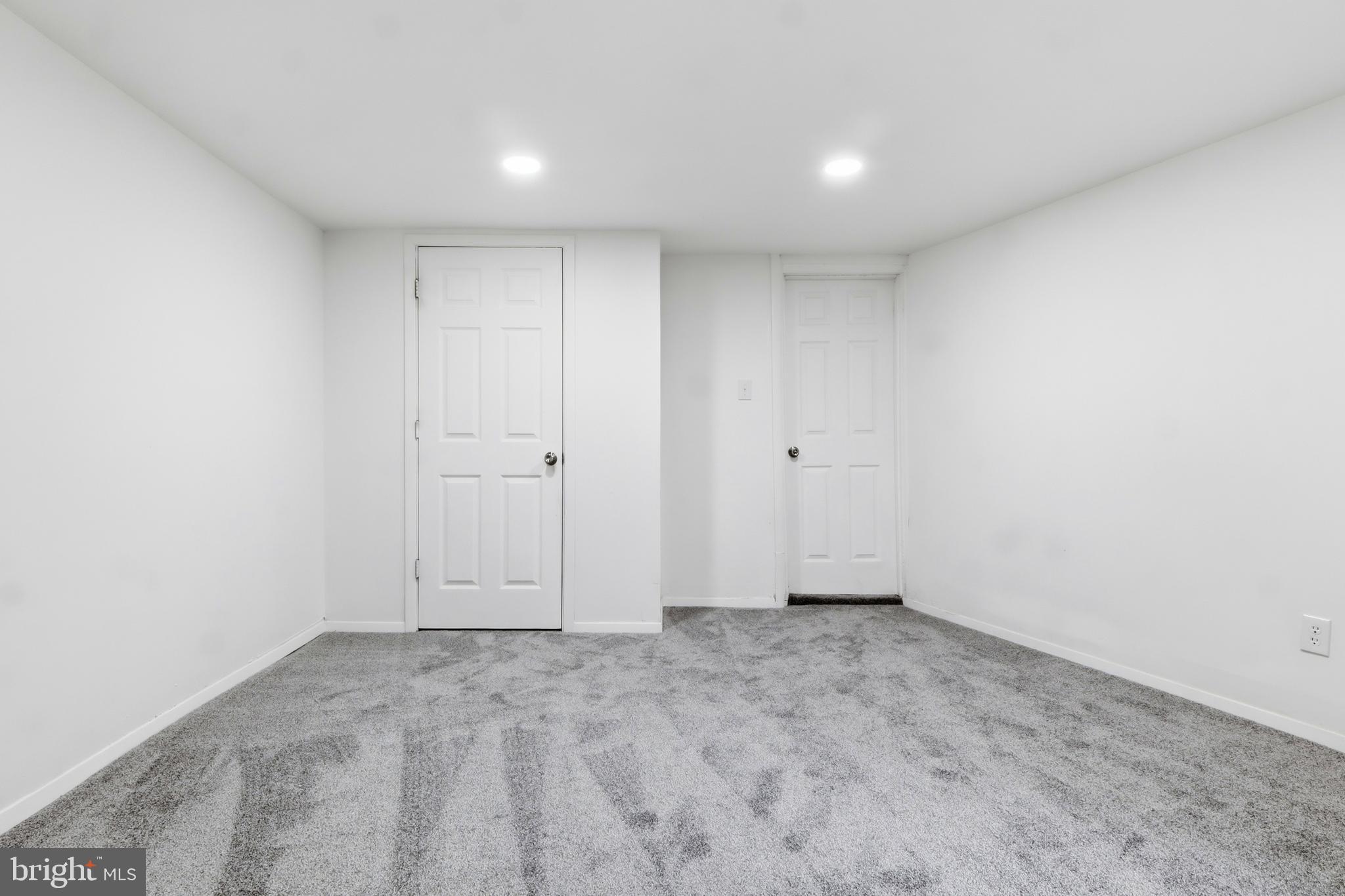 COLUMBIA - Residential
