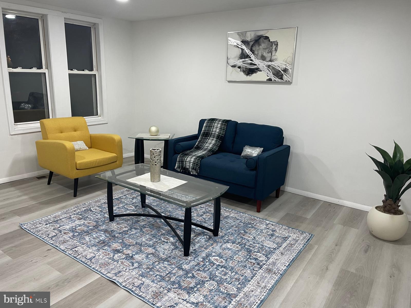 COLUMBIA - Residential