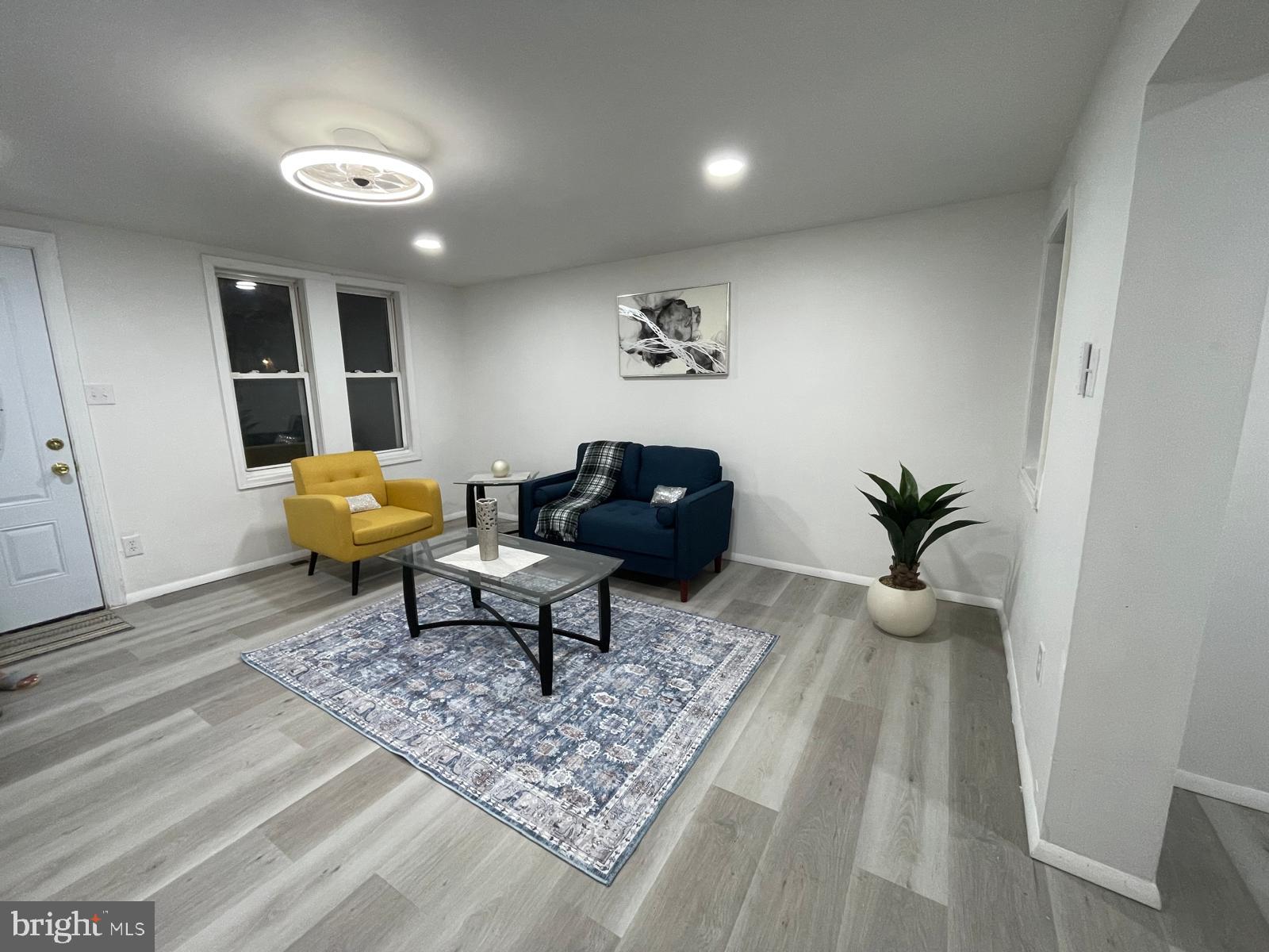 COLUMBIA - Residential