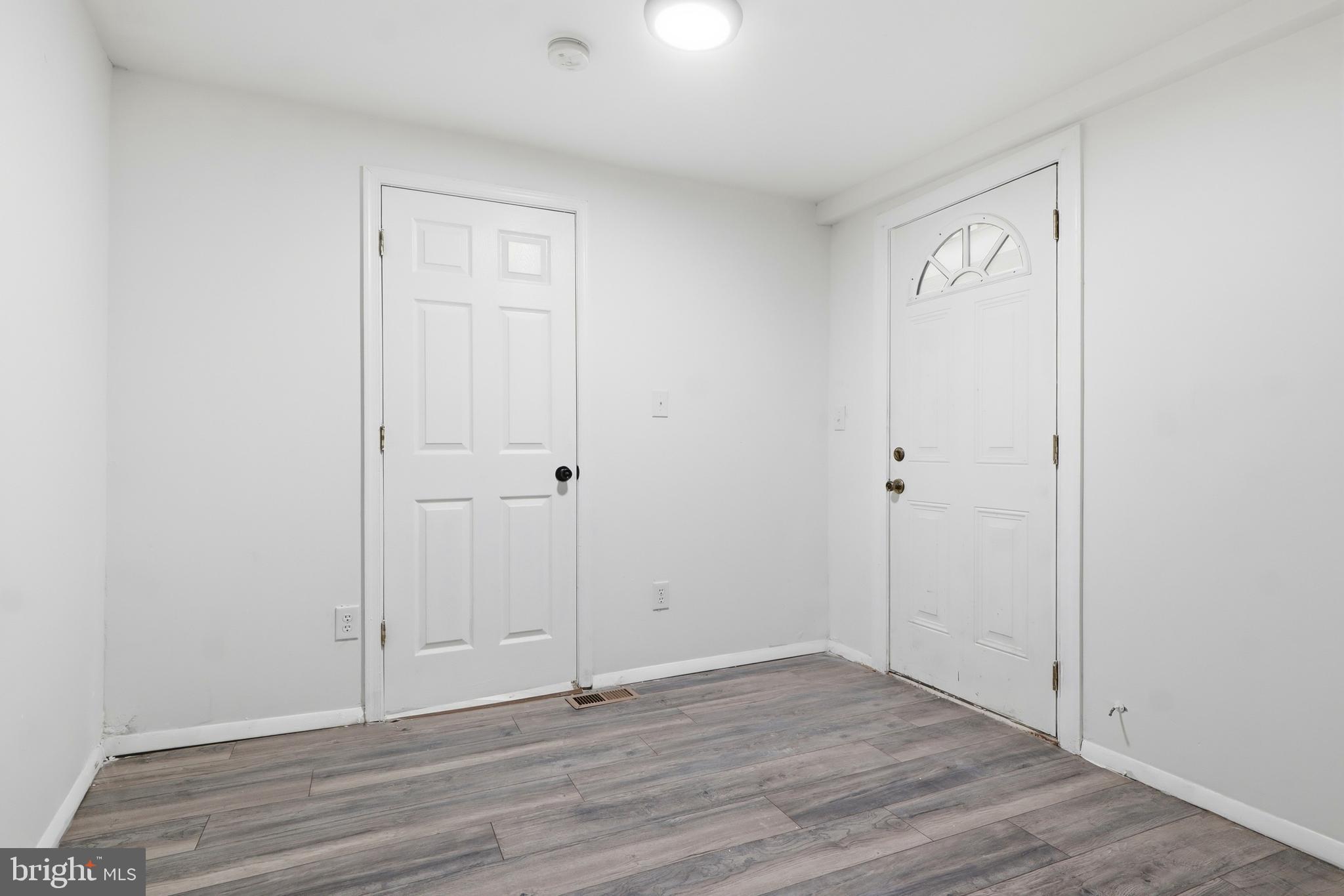 COLUMBIA - Residential