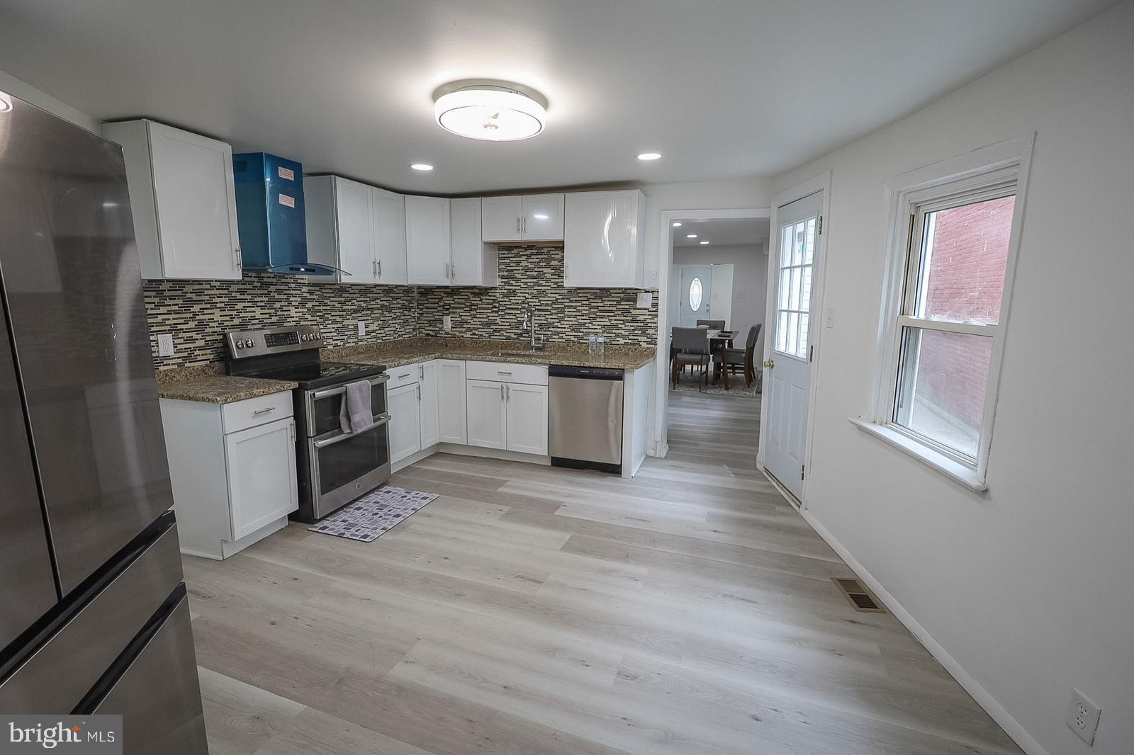 COLUMBIA - Residential
