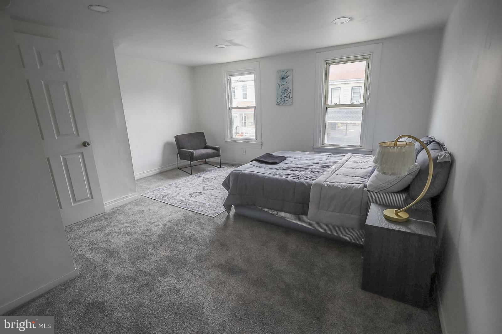 COLUMBIA - Residential