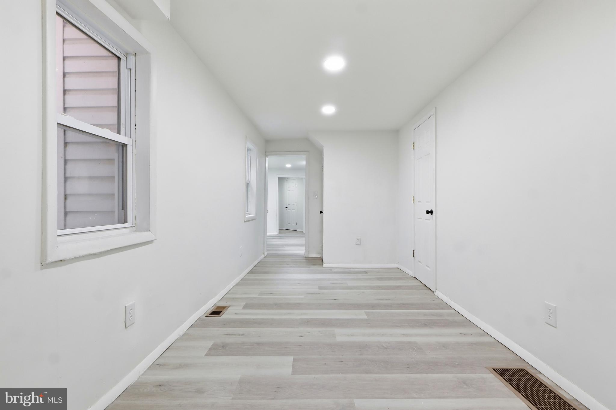COLUMBIA - Residential