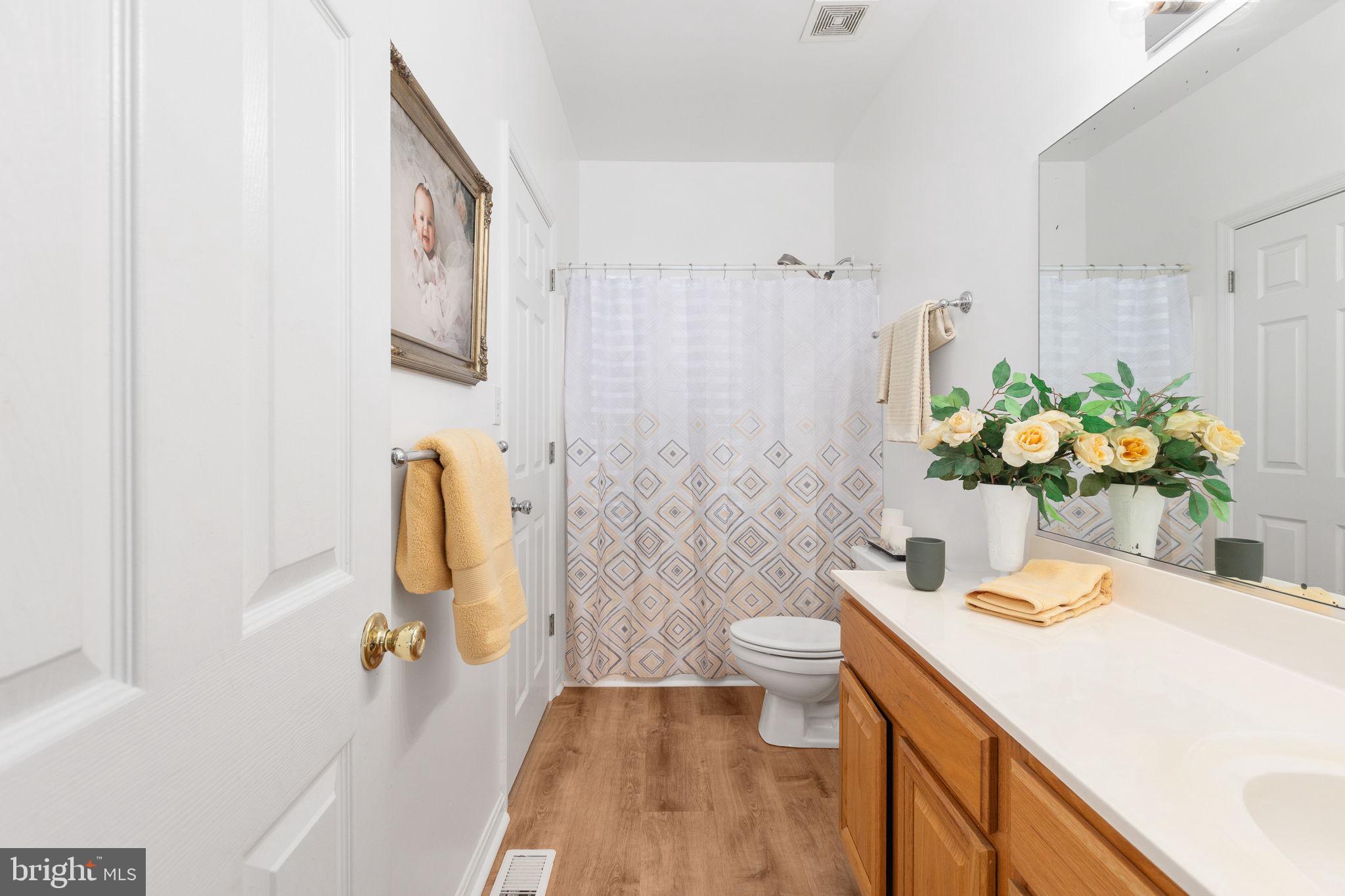 SALEM COURTS - Residential