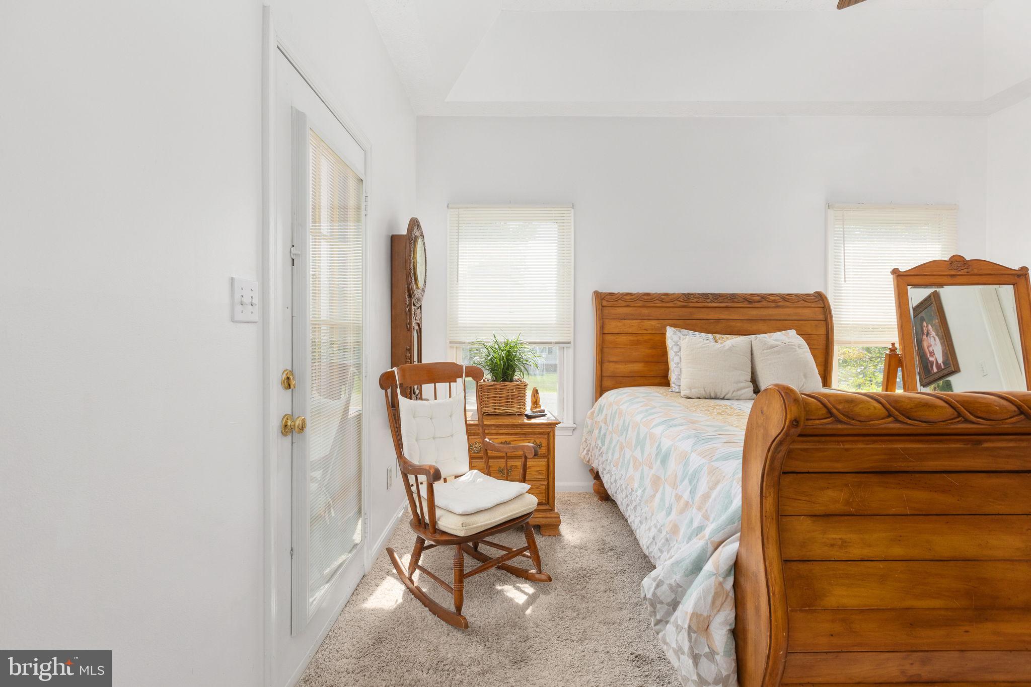 SALEM COURTS - Residential
