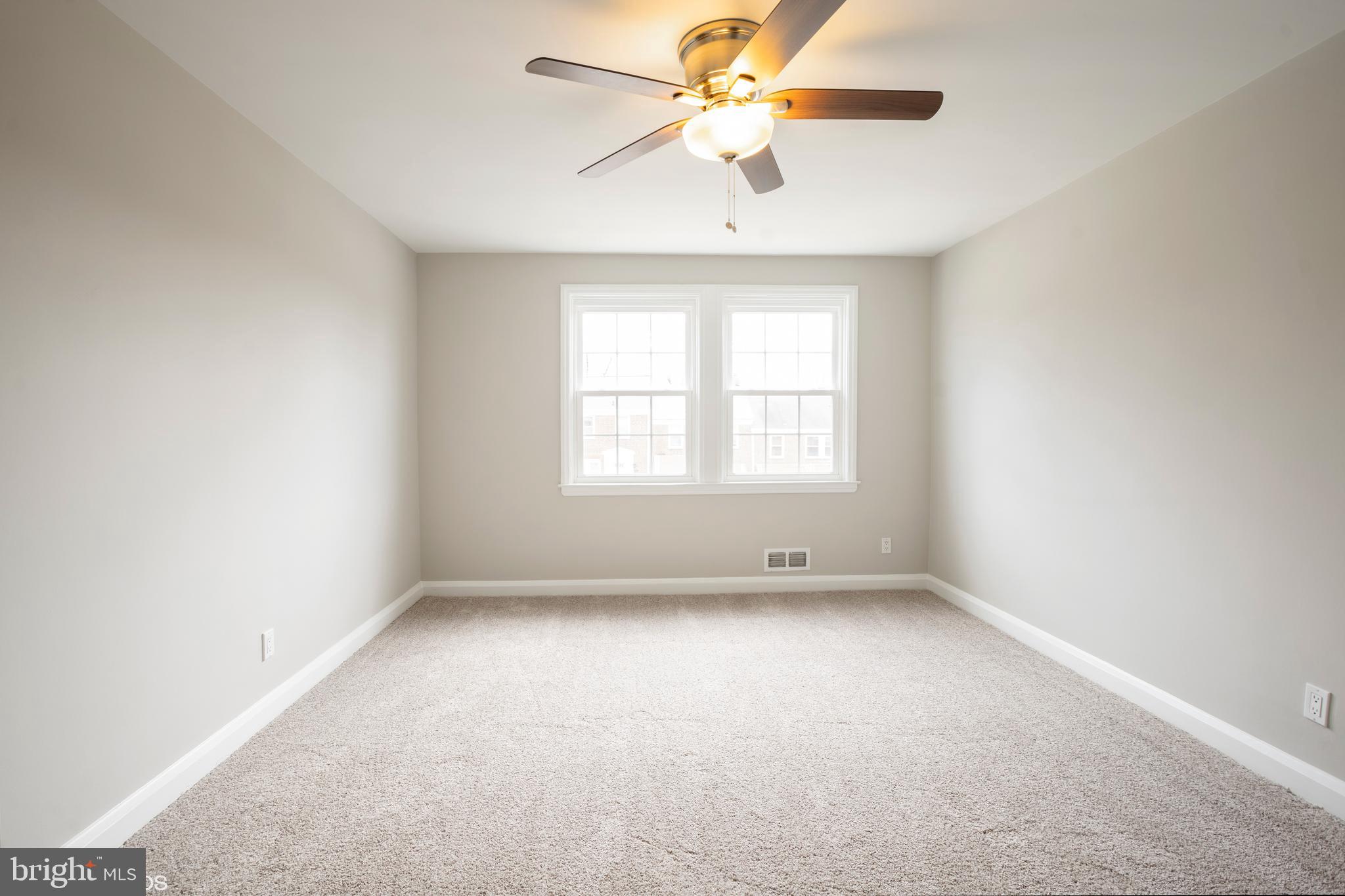 EDNOR GARDENS - LAKESIDE - Residential
