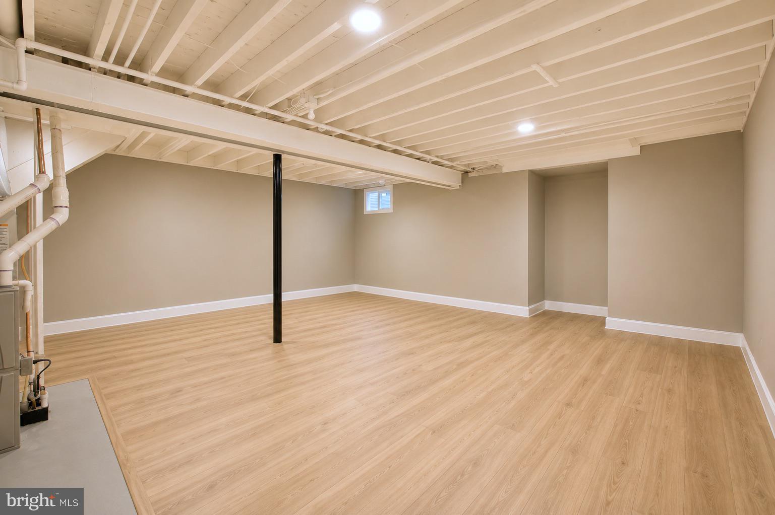 WATTS BRANCH MEADOWS - Residential