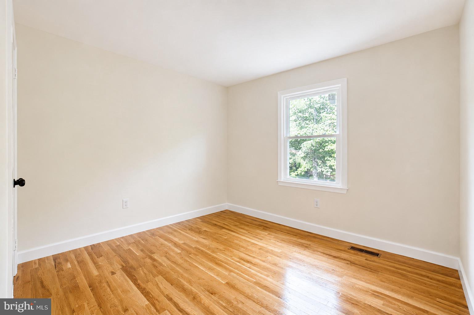 WATTS BRANCH MEADOWS - Residential